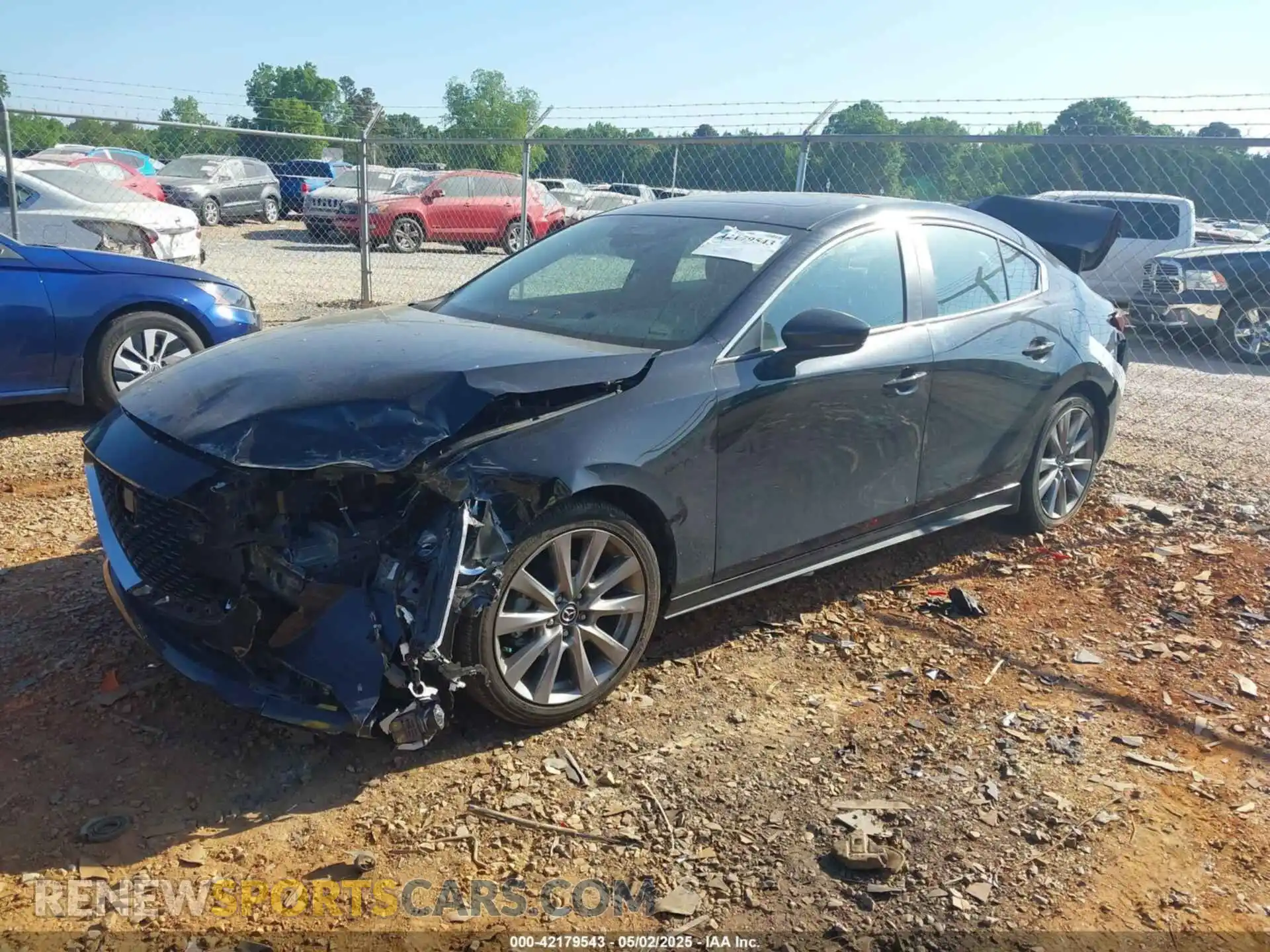 2 fotografías del automóvil dañado 3MZBPACM7RM403246 MAZDA MAZDA3 2024