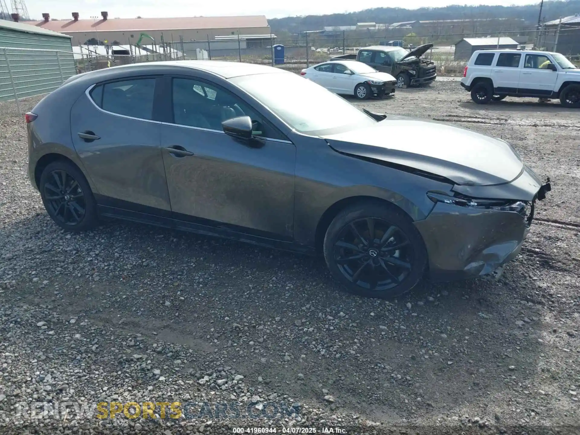 1 fotografías del automóvil dañado JM1BPALM2R1720965 MAZDA MAZDA3 2024