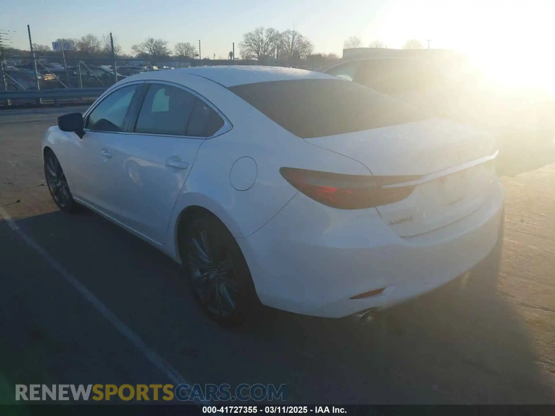 3 fotografías del automóvil dañado JM1GL1VM0K1506125 MAZDA MAZDA6 2019