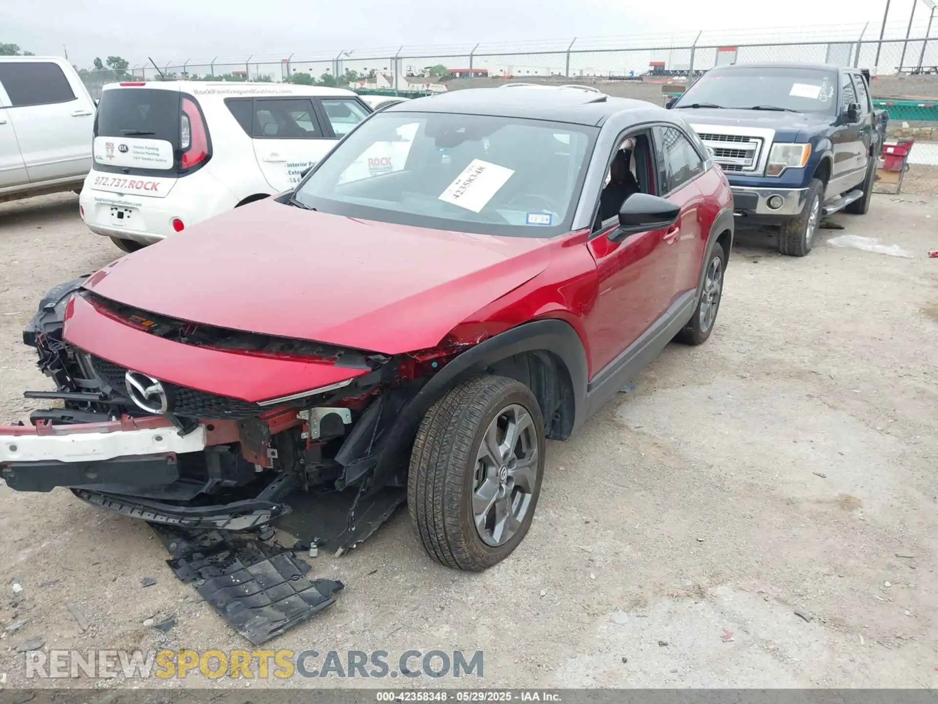 2 Photograph of a damaged car JM1DRADB5N0100644 MAZDA MX-30 EV 2022