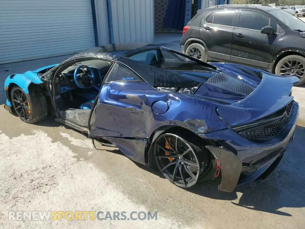 2 Фотография поврежденного автомобиля SBM14SCA9NW765244 MCLAREN AUTOMOTIVE 765LT 2022