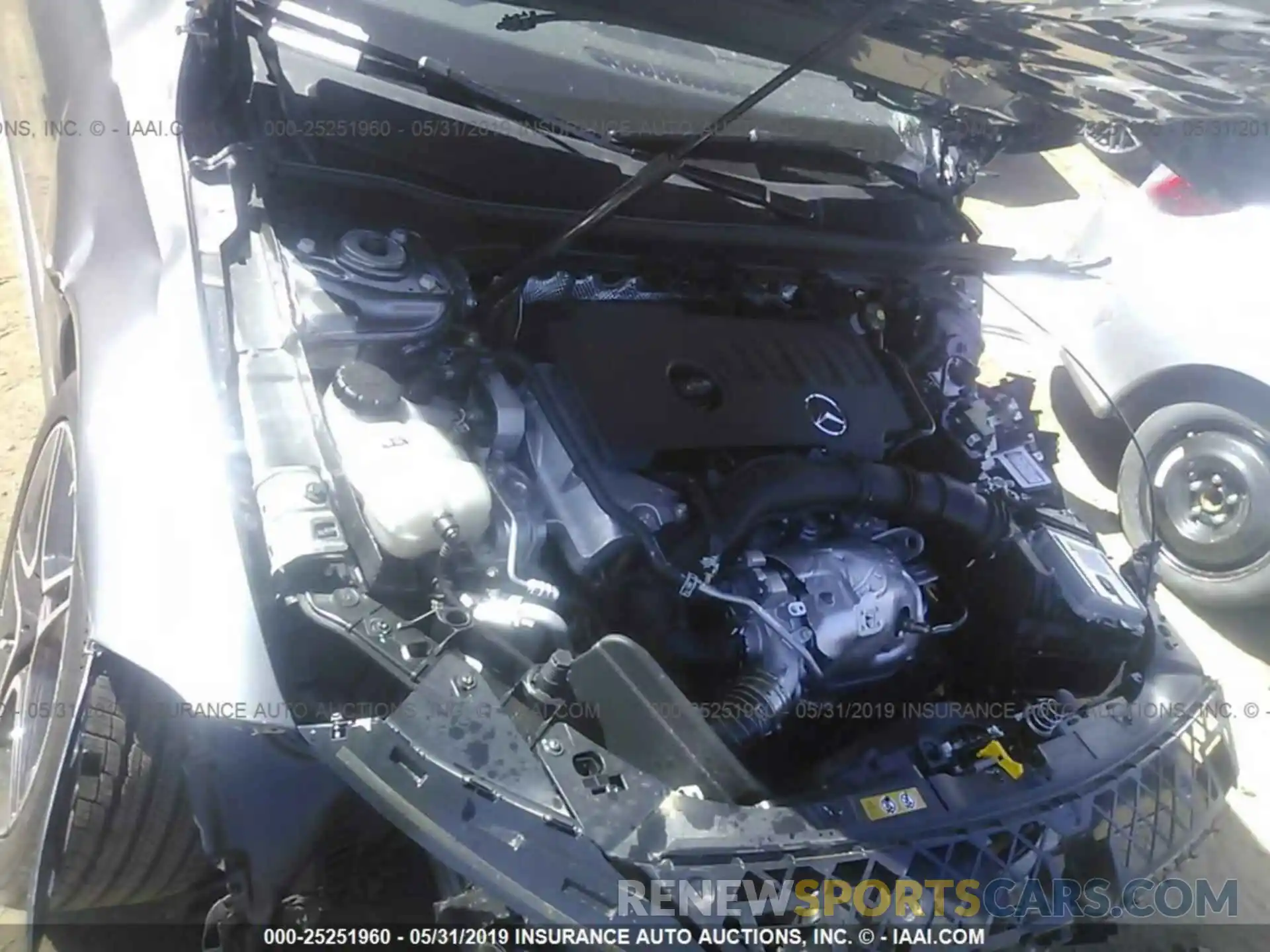 10 Photograph of a damaged car WDD3G4FB2KW003125 MERCEDES-BENZ A 2019