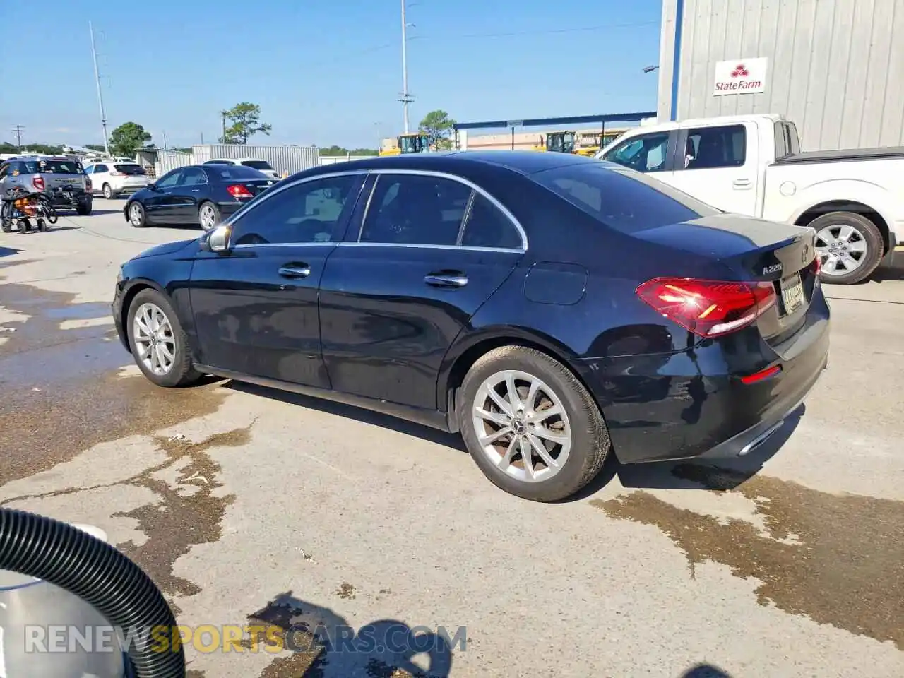 2 Фотография поврежденного автомобиля W1K3G4EB0MJ267073 MERCEDES-BENZ A-CLASS 2021