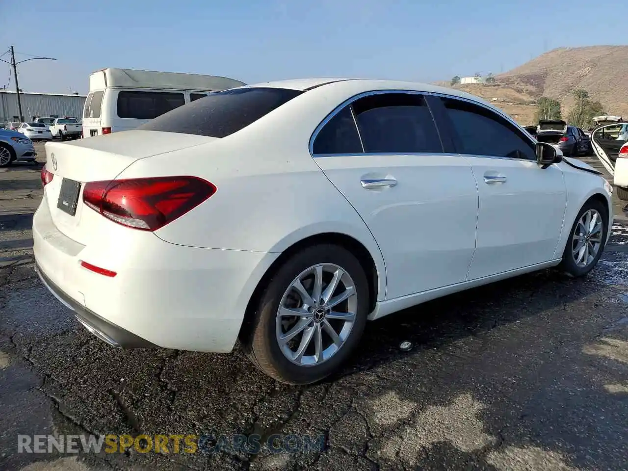 3 Photograph of a damaged car W1K3G4EB1MJ265249 MERCEDES-BENZ A-CLASS 2021