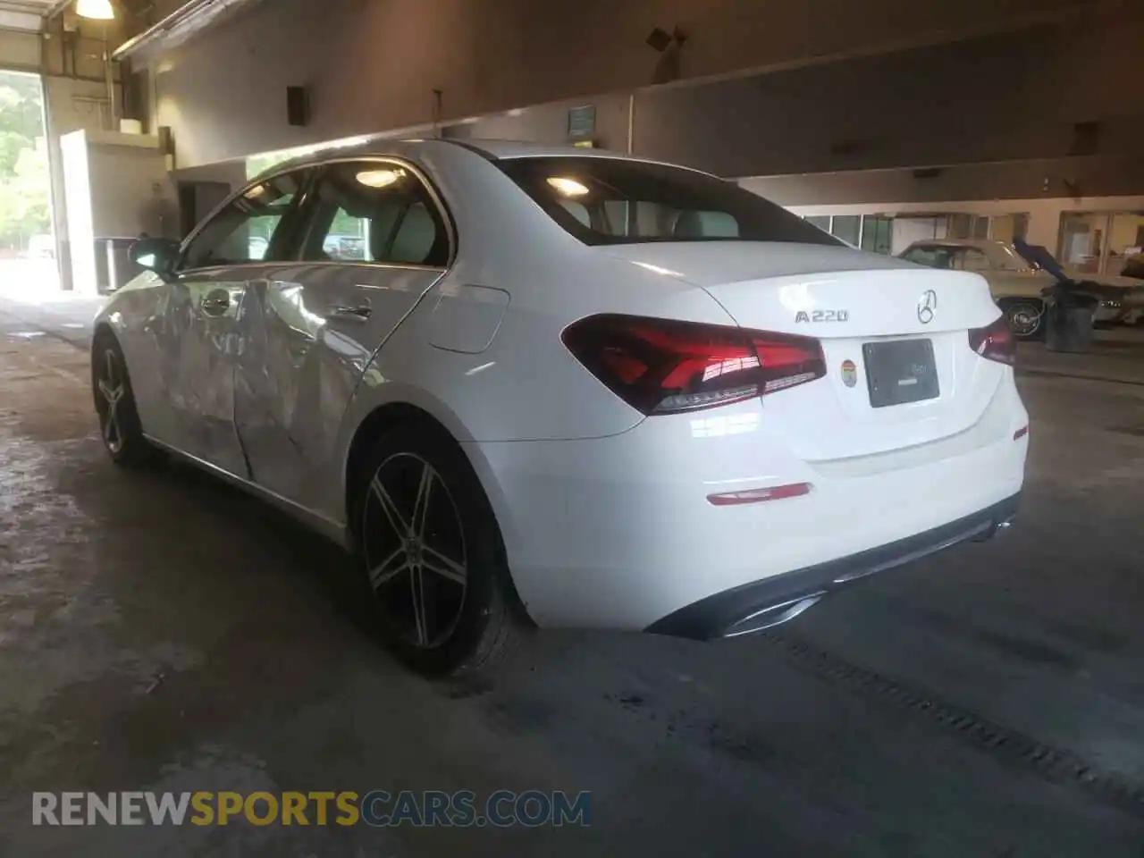 3 Photograph of a damaged car W1K3G4EB2MJ289866 MERCEDES-BENZ A-CLASS 2021