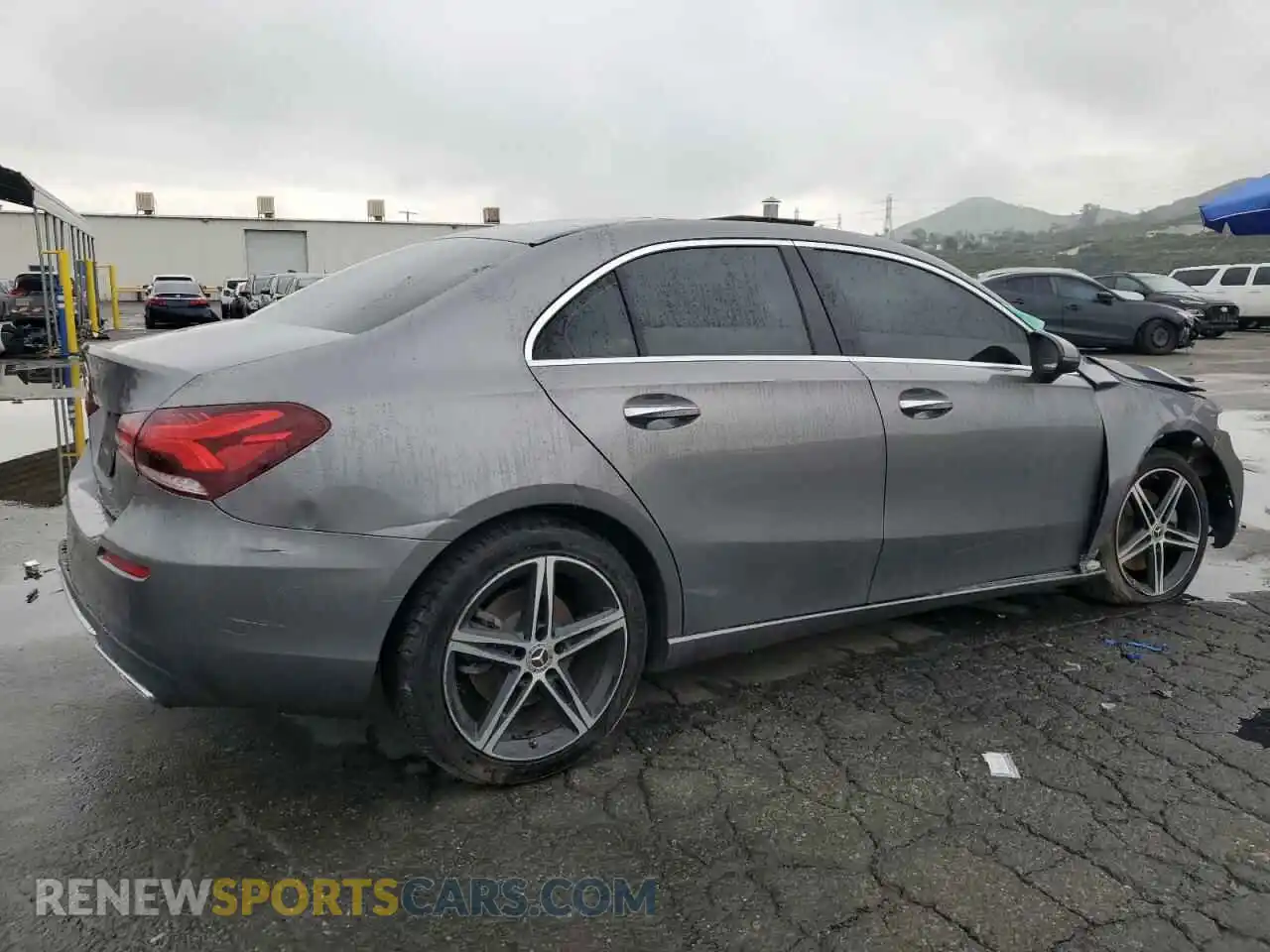 3 Photograph of a damaged car W1K3G4EB5MJ298044 MERCEDES-BENZ A-CLASS 2021