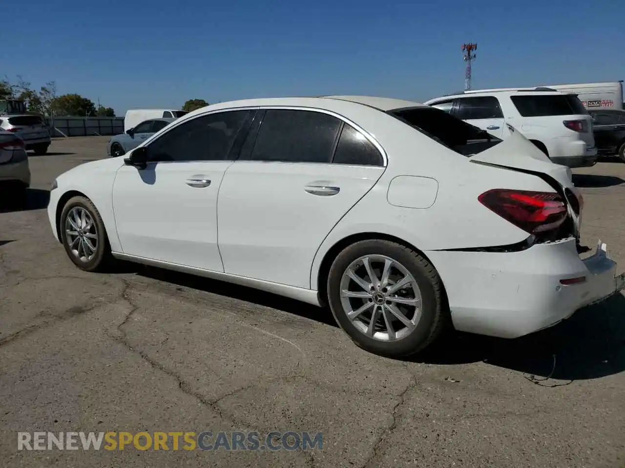 2 Photograph of a damaged car W1K3G4EB8MJ259447 MERCEDES-BENZ A-CLASS 2021