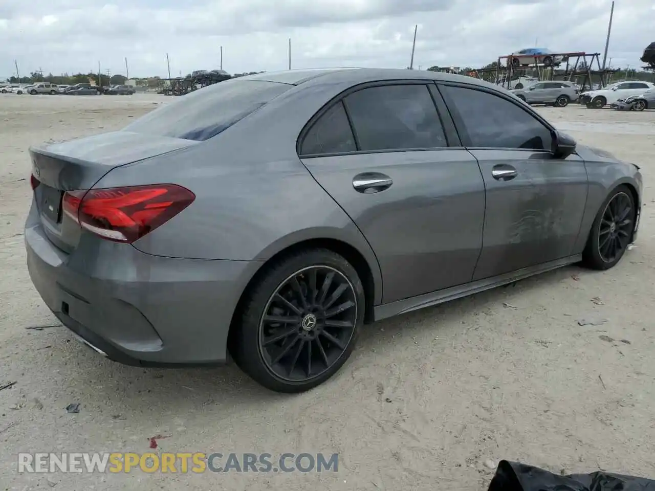 3 Фотография поврежденного автомобиля W1K3G4EB9MJ259540 MERCEDES-BENZ A-CLASS 2021