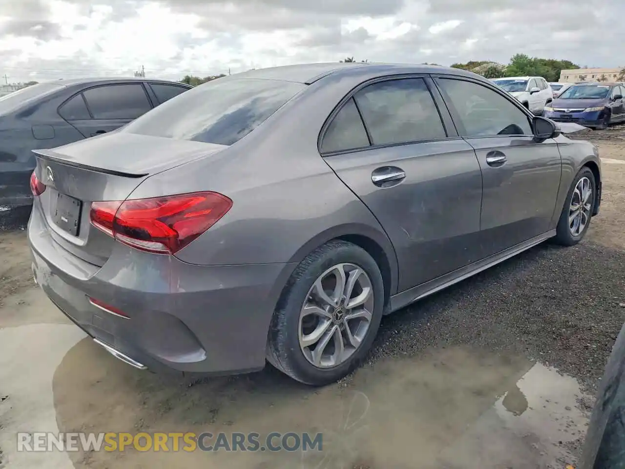 3 Photograph of a damaged car W1K3G4EBXMJ258882 MERCEDES-BENZ A-CLASS 2021
