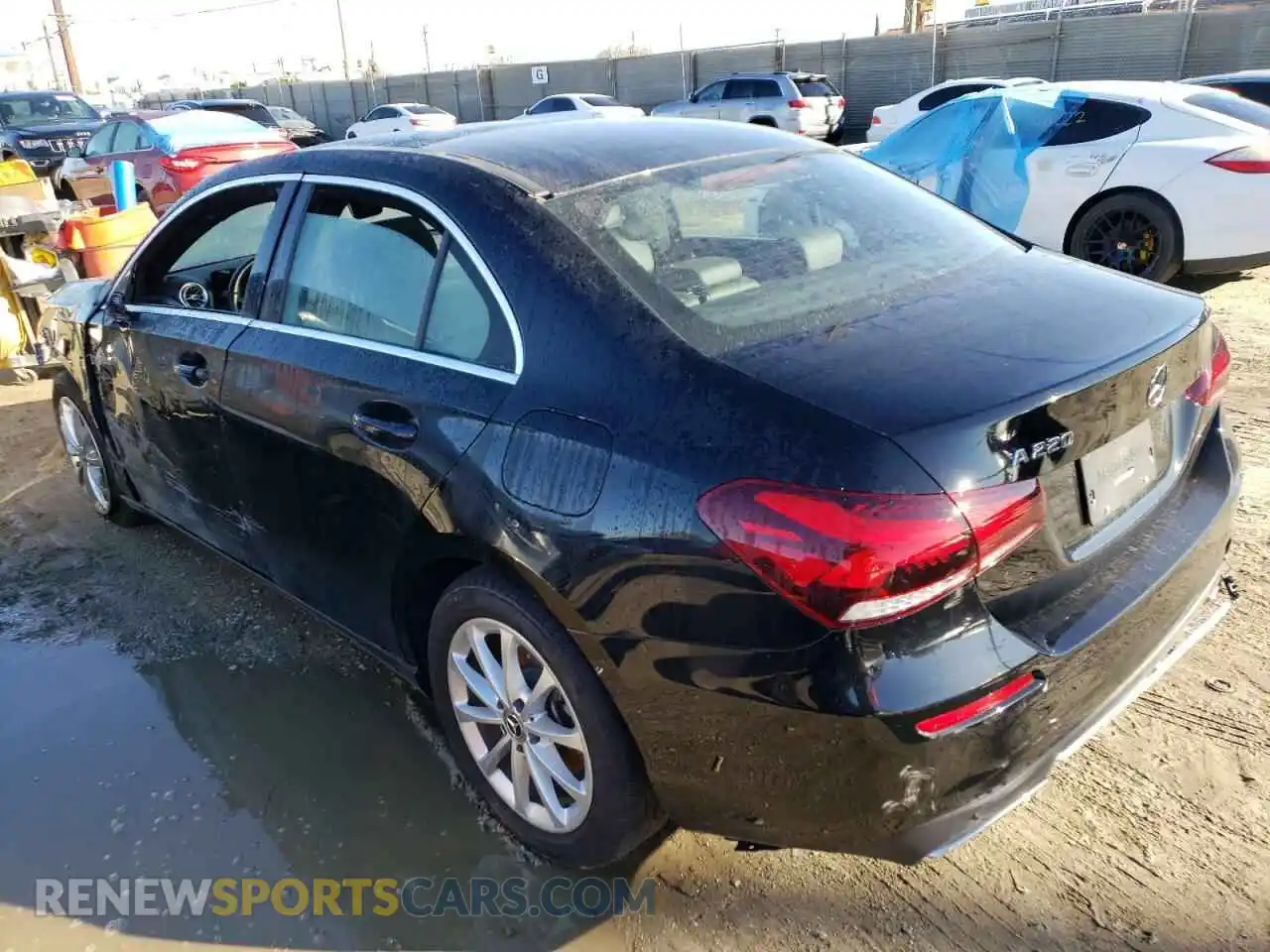 3 fotografías del automóvil dañado W1K3G4EBXMJ308602 MERCEDES-BENZ A-CLASS 2021