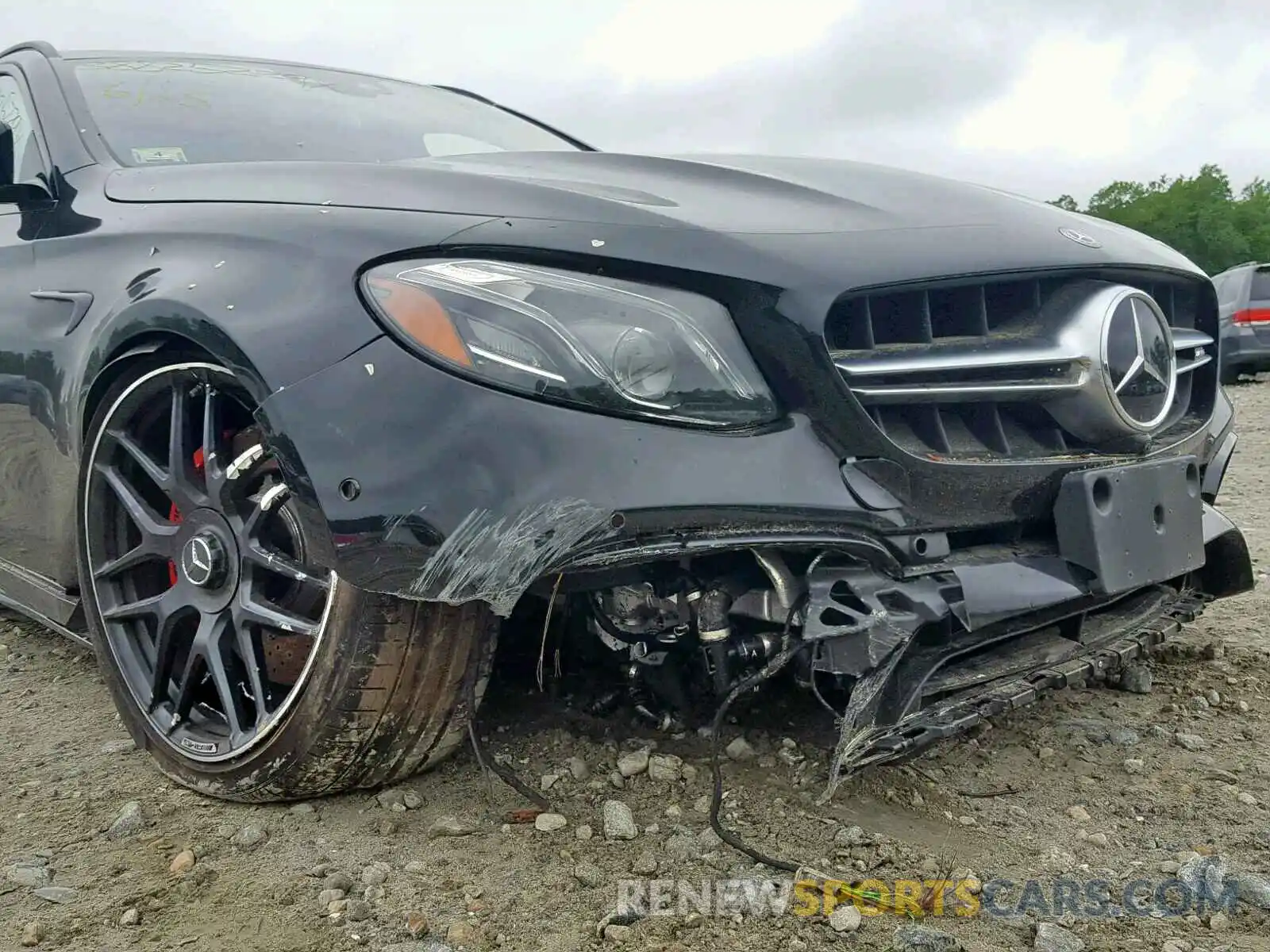 9 Photograph of a damaged car WDDZH8KB4KA561575 MERCEDES-BENZ AMG 2019