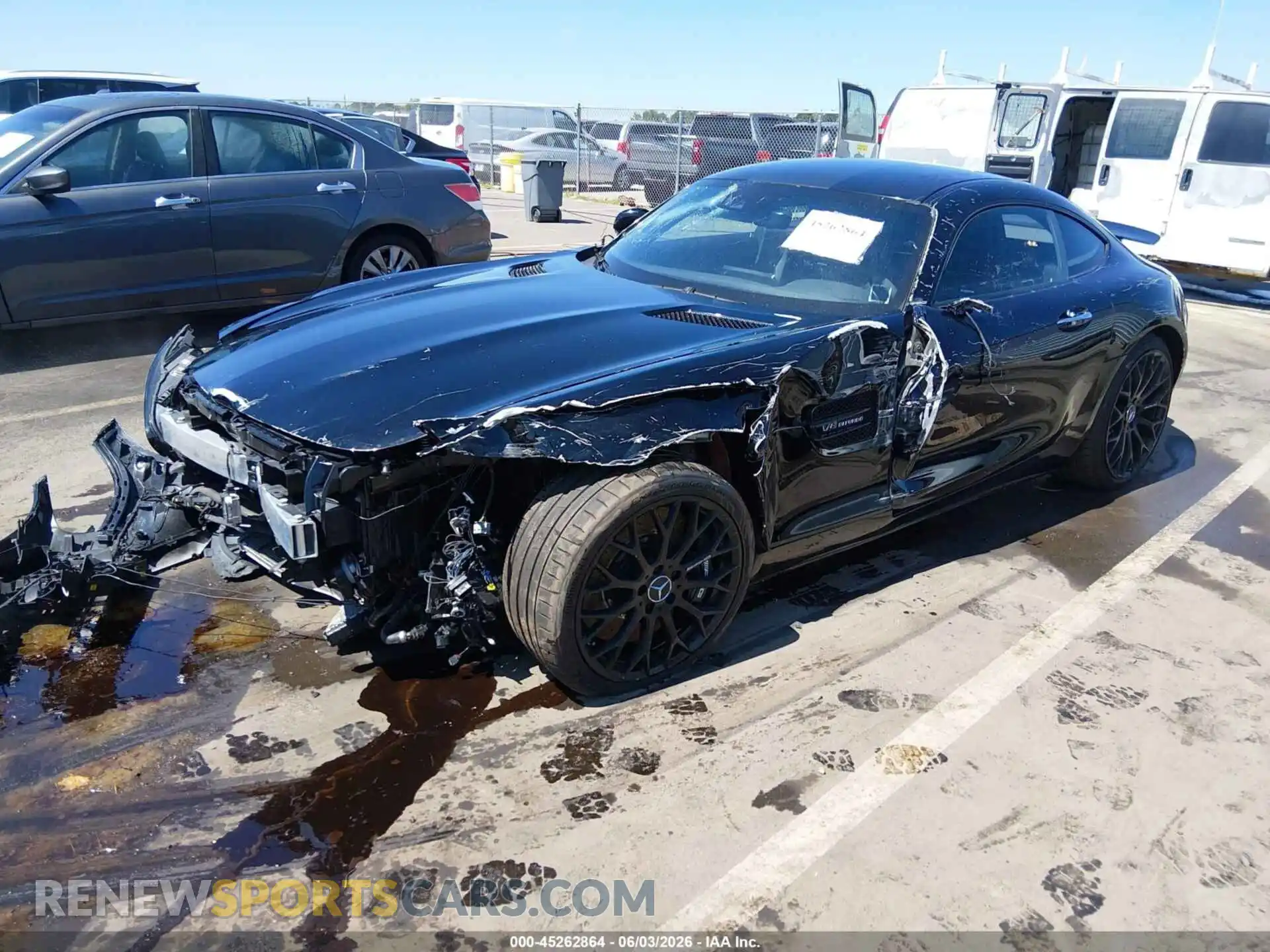2 Photograph of a damaged car W1KYJ8CA9MA041901 MERCEDES-BENZ AMG GT 2021