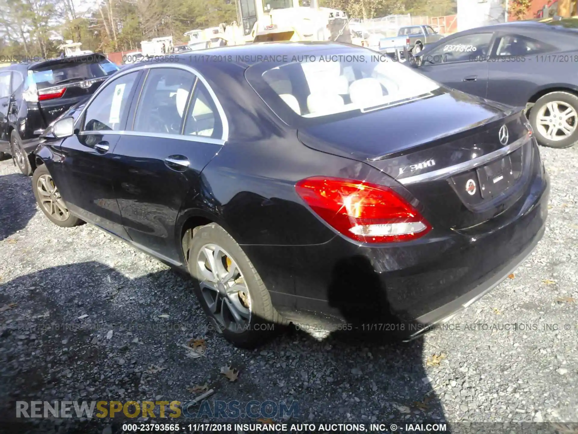 3 Photograph of a damaged car 55SWF4KB9GU135647 MERCEDES-BENZ C 2016