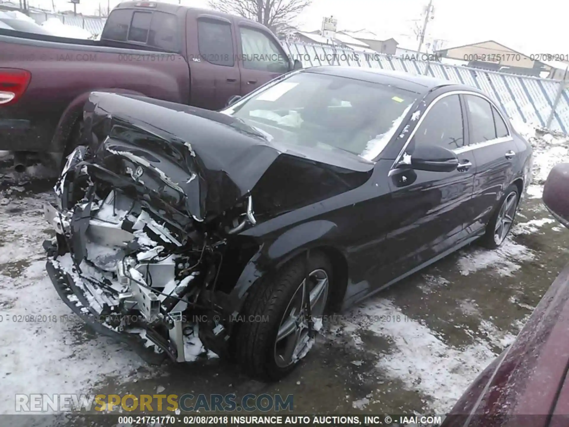 2 Photograph of a damaged car 55SWF4KB4JU235775 Mercedes-benz C 2018