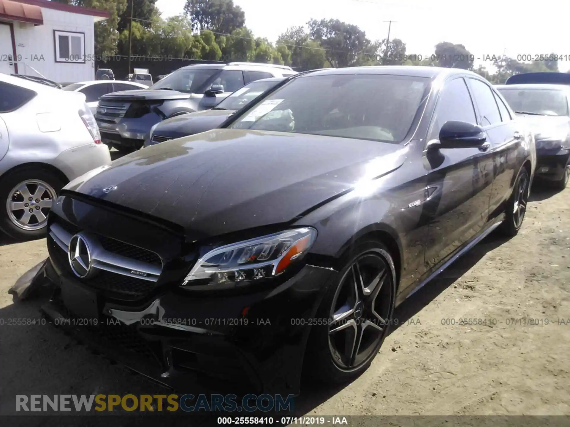 2 Photograph of a damaged car 55SWF6EB1KU309775 MERCEDES-BENZ C 2019