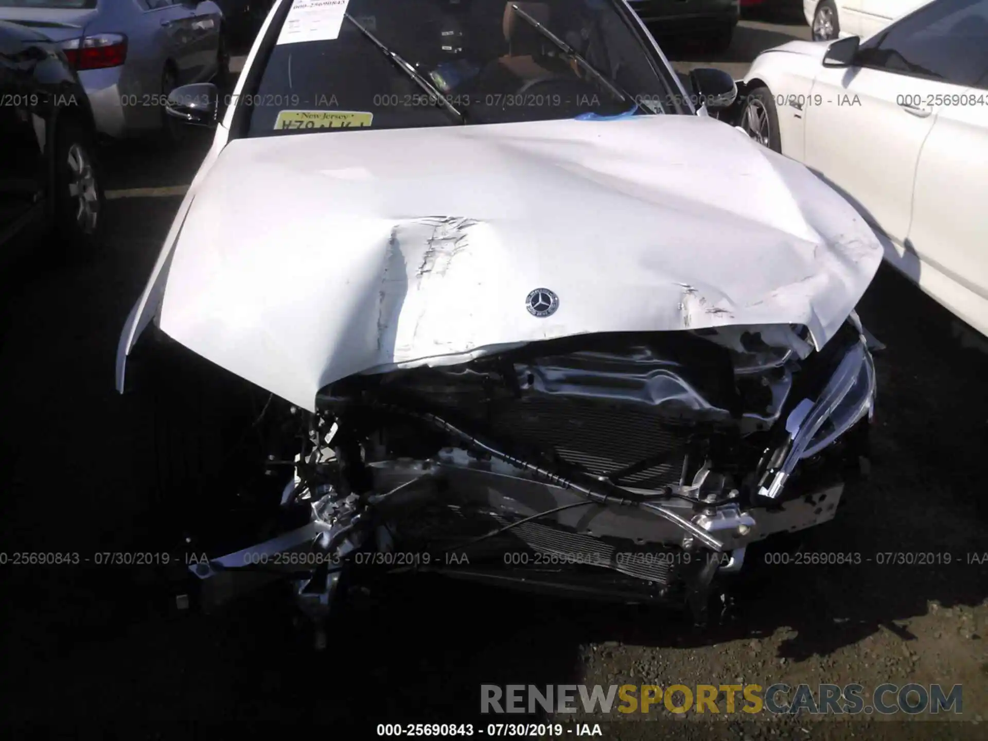 6 Photograph of a damaged car 55SWF6EB1KU314085 MERCEDES-BENZ C 2019
