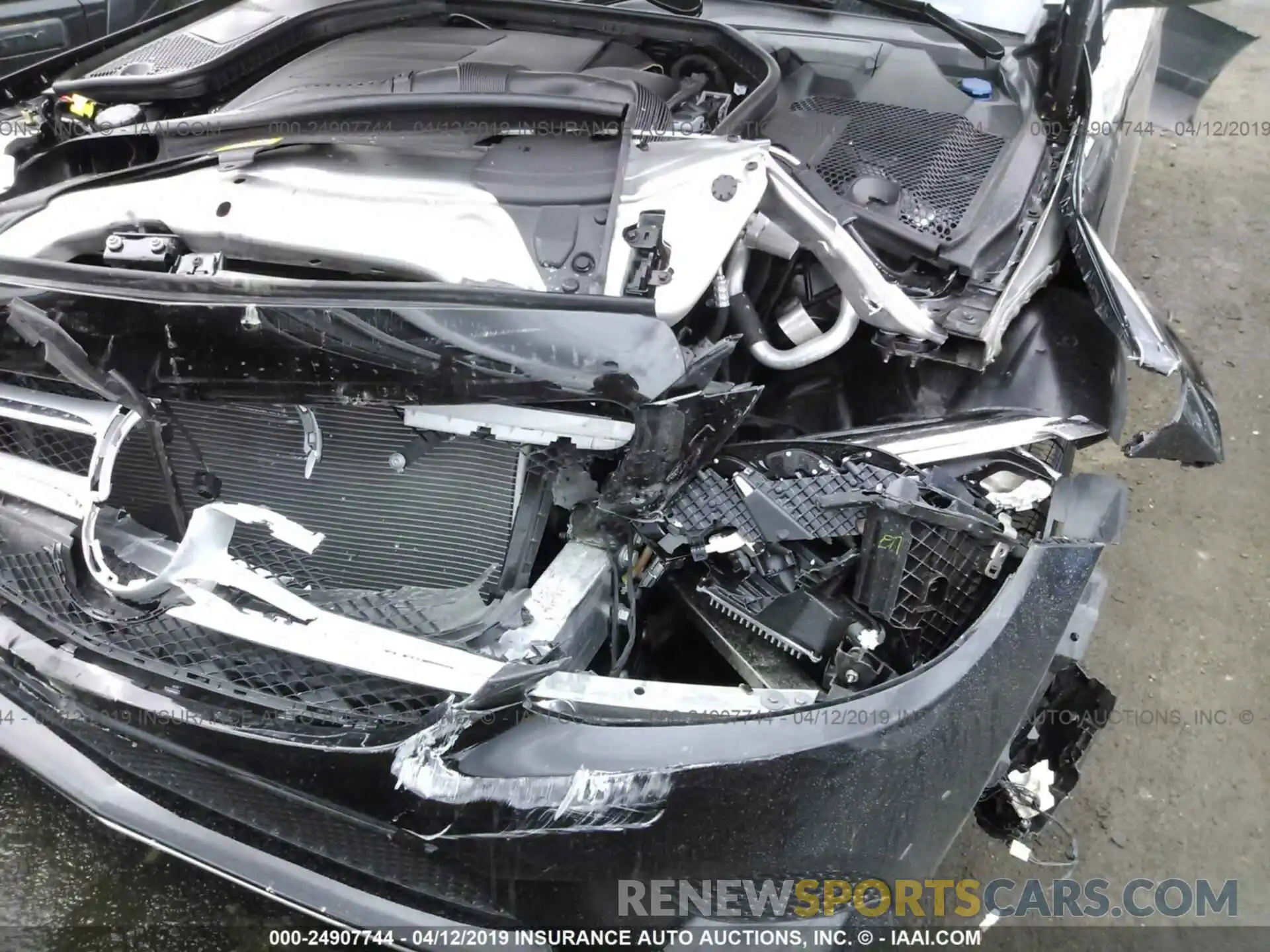 6 Photograph of a damaged car 55SWF8DB0KU308131 MERCEDES-BENZ C 2019