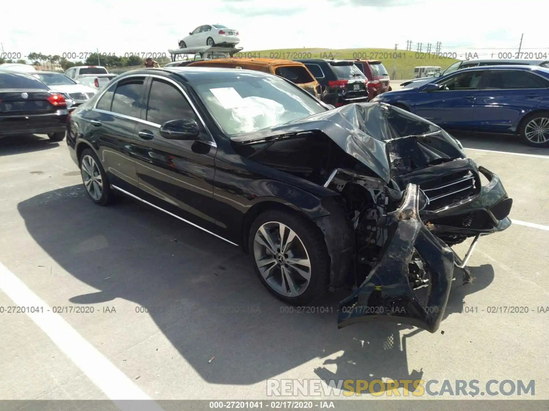 1 Photograph of a damaged car 55SWF8DB2KU286259 MERCEDES-BENZ C 2019
