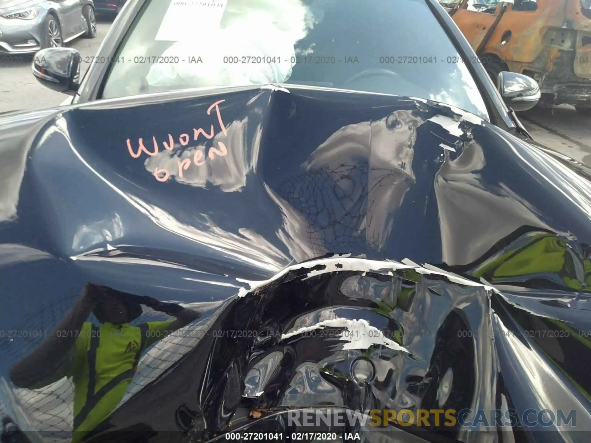 10 Photograph of a damaged car 55SWF8DB2KU286259 MERCEDES-BENZ C 2019