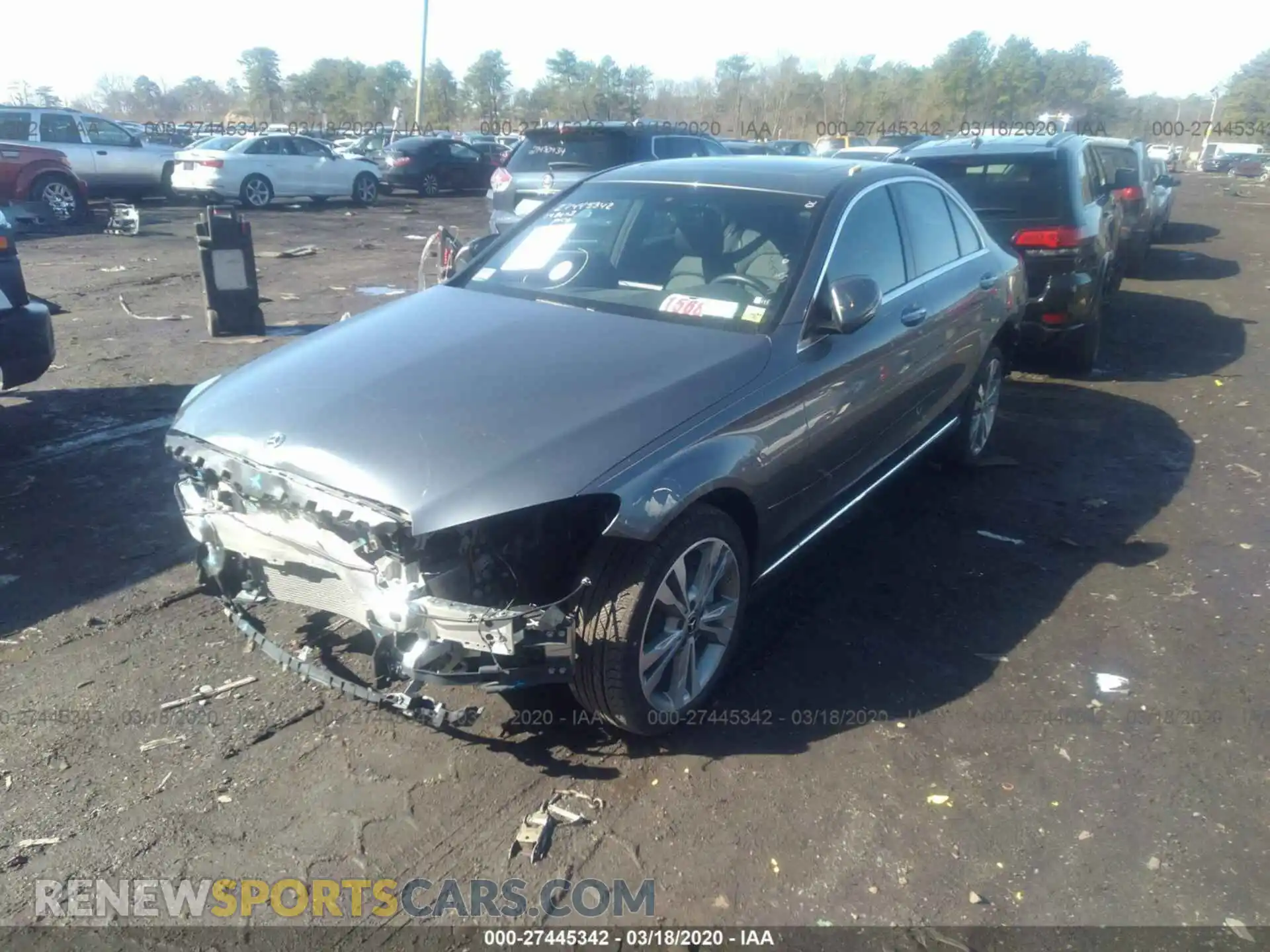 2 Photograph of a damaged car 55SWF8EB8KU297832 MERCEDES-BENZ C 2019