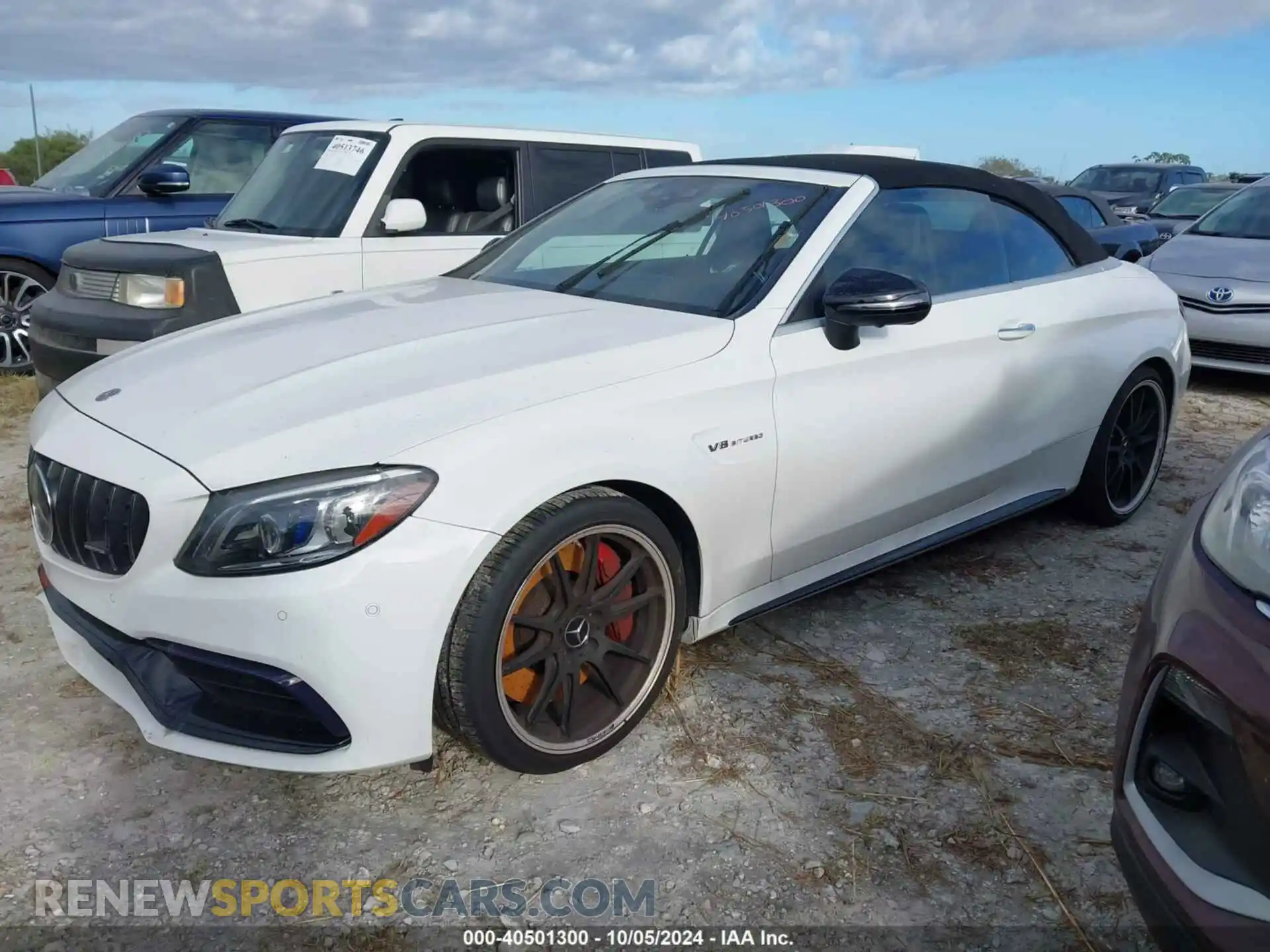 2 Photograph of a damaged car WDDWK8HB8KF828229 MERCEDES-BENZ C 2019