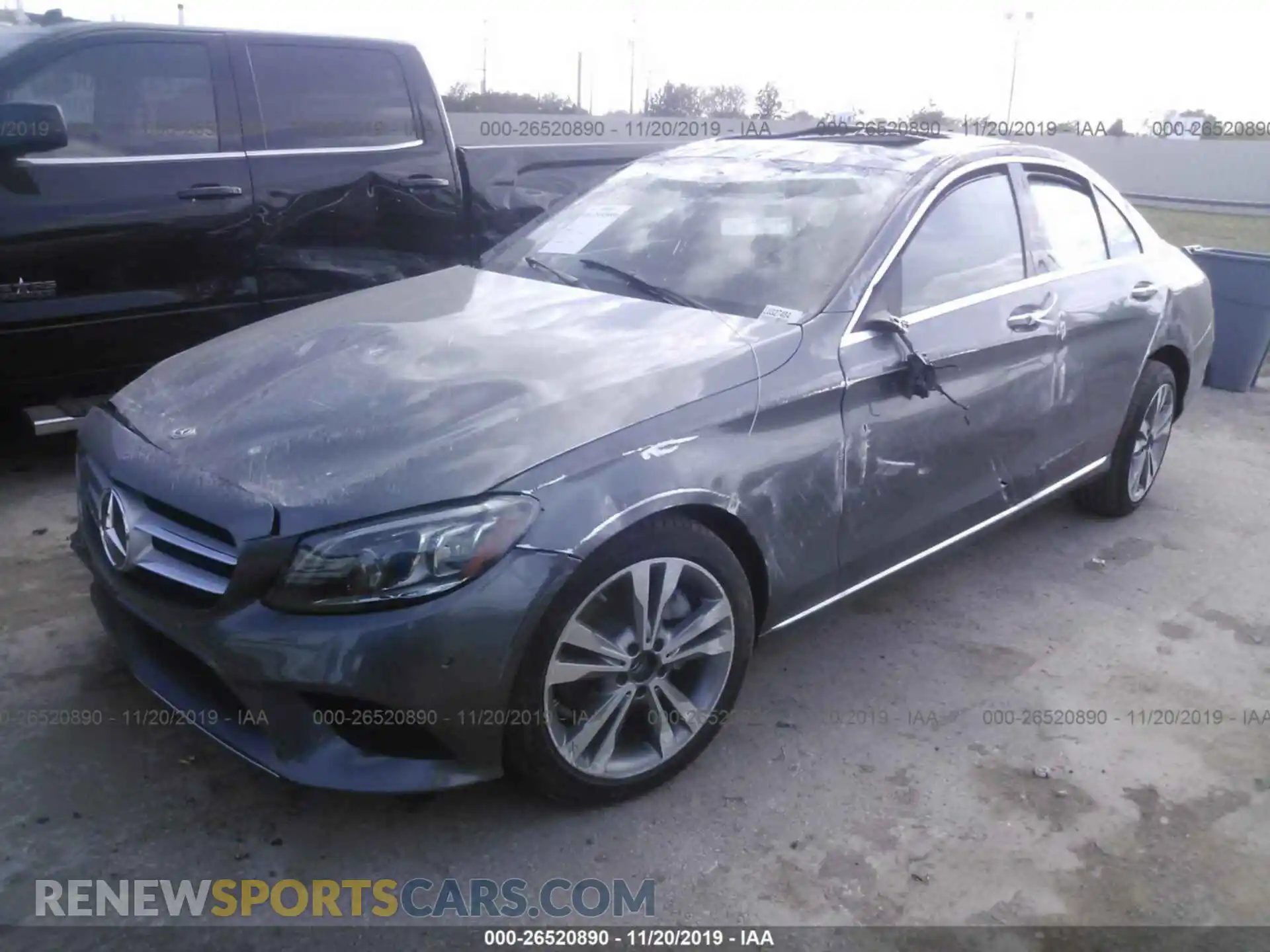 2 Photograph of a damaged car 55SWF8DB5LU327484 MERCEDES-BENZ C 2020
