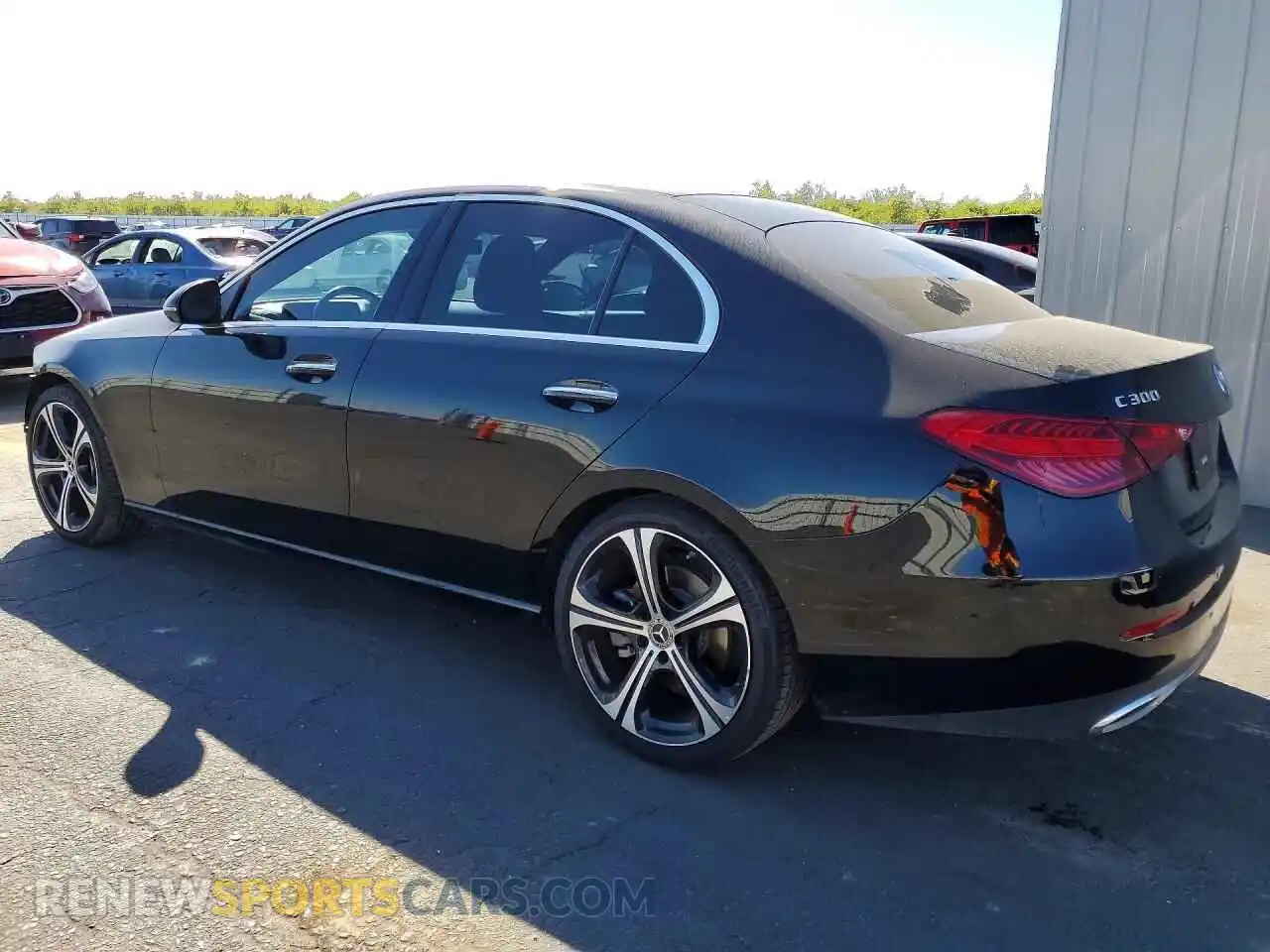 2 Photograph of a damaged car W1KAF4GB8NR042412 MERCEDES-BENZ C 2022