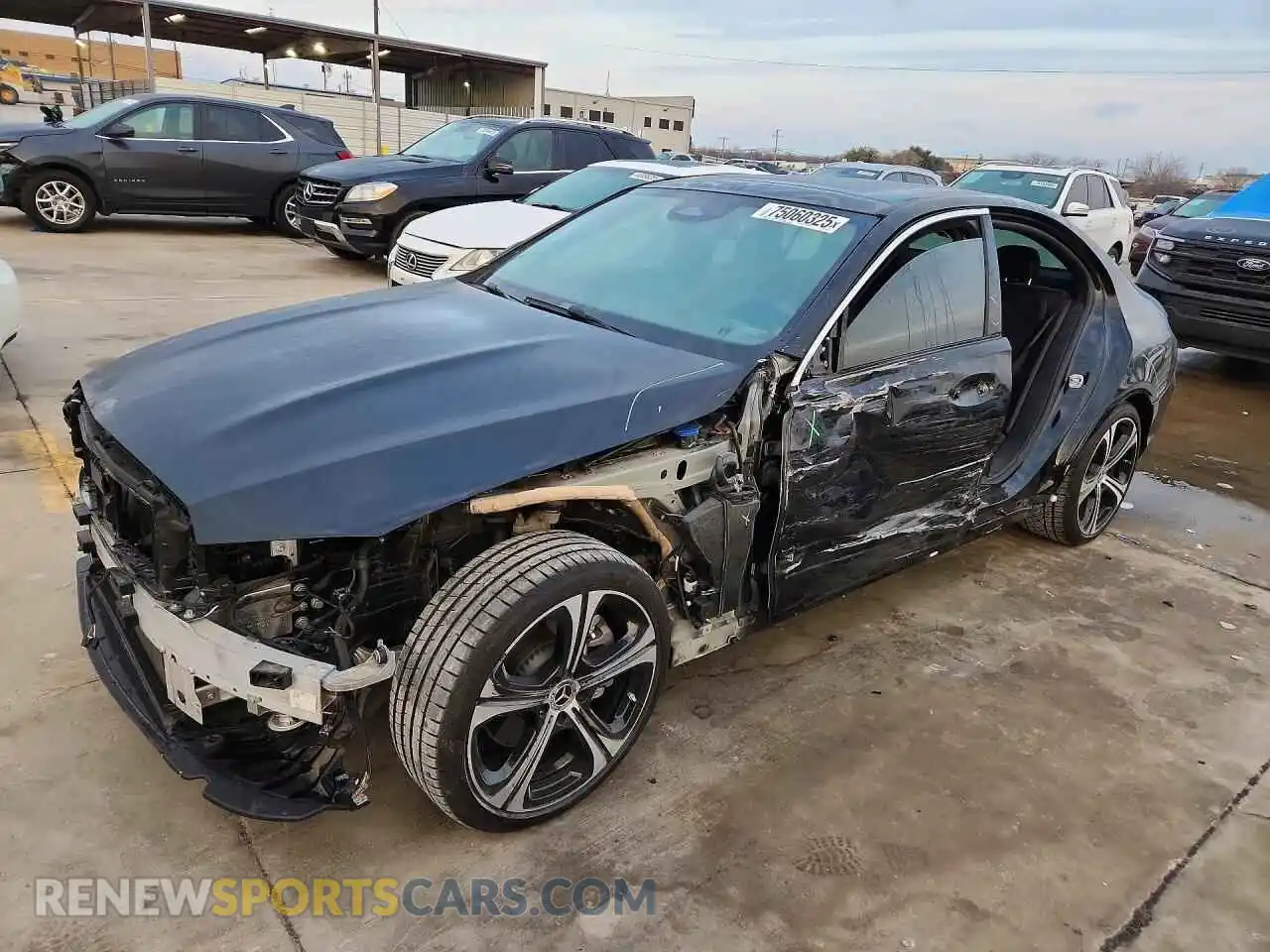 1 Photograph of a damaged car W1KAF4GB0RR236101 MERCEDES-BENZ C 2024