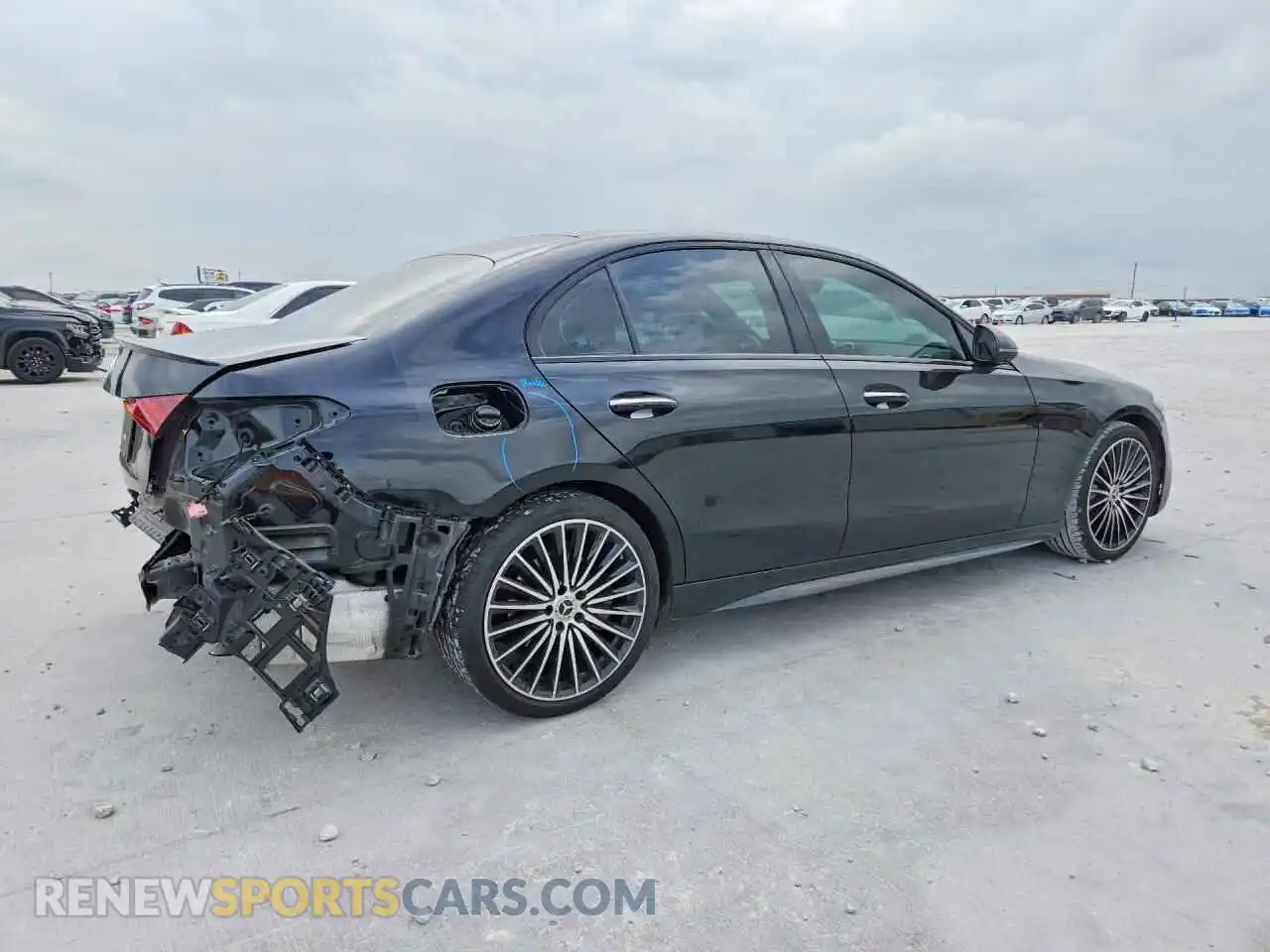 3 Photograph of a damaged car W1KAF4GB7RR167892 MERCEDES-BENZ C 2024
