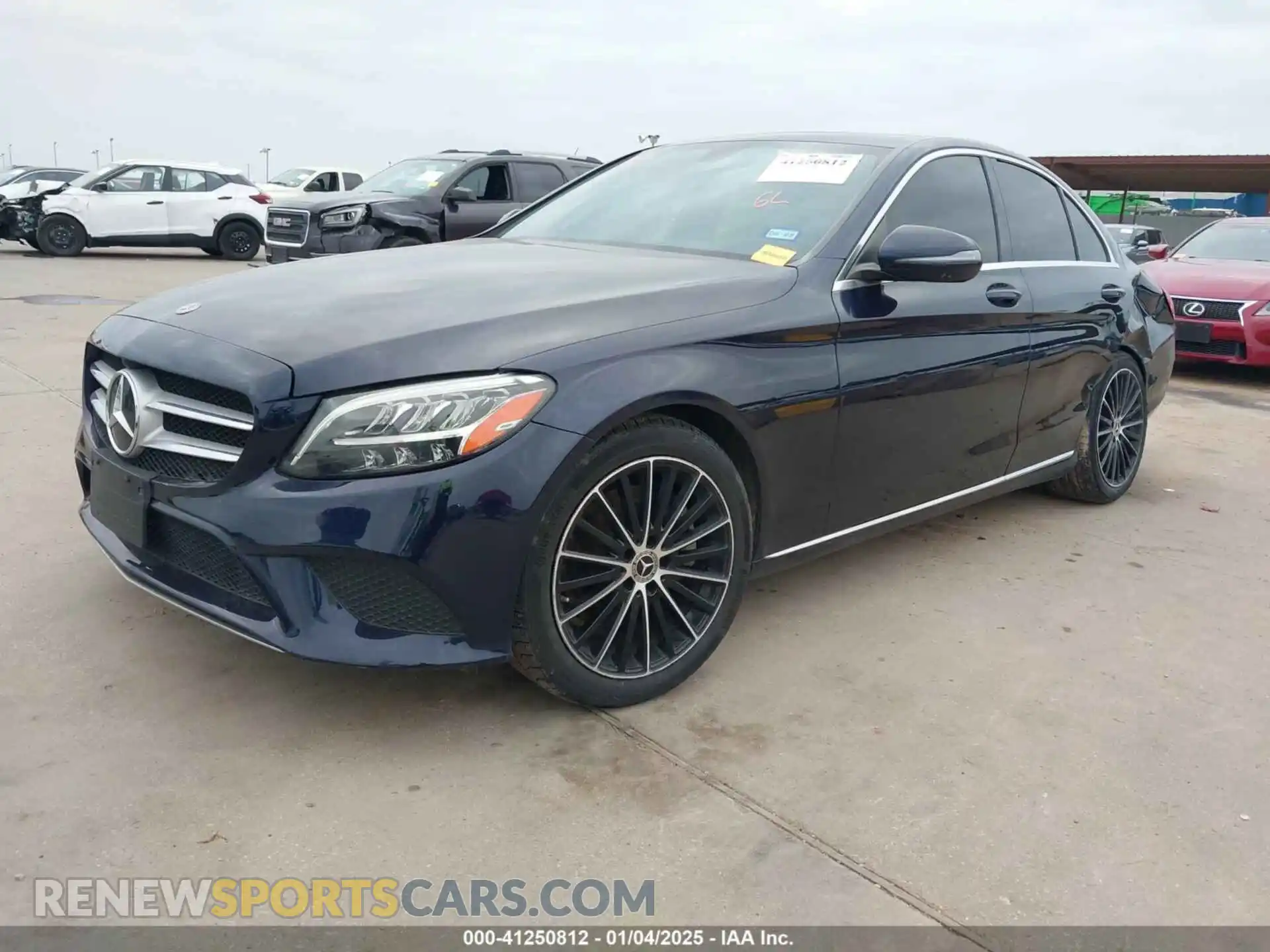2 Photograph of a damaged car 55SWF8DB8KU299565 MERCEDES-BENZ C 300 2019