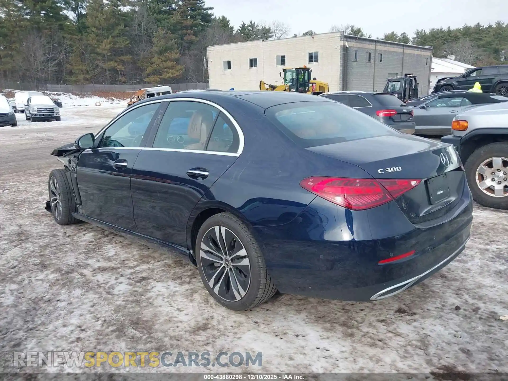 3 Фотография поврежденного автомобиля W1KAF4HB4NR020504 MERCEDES-BENZ C 300 2022