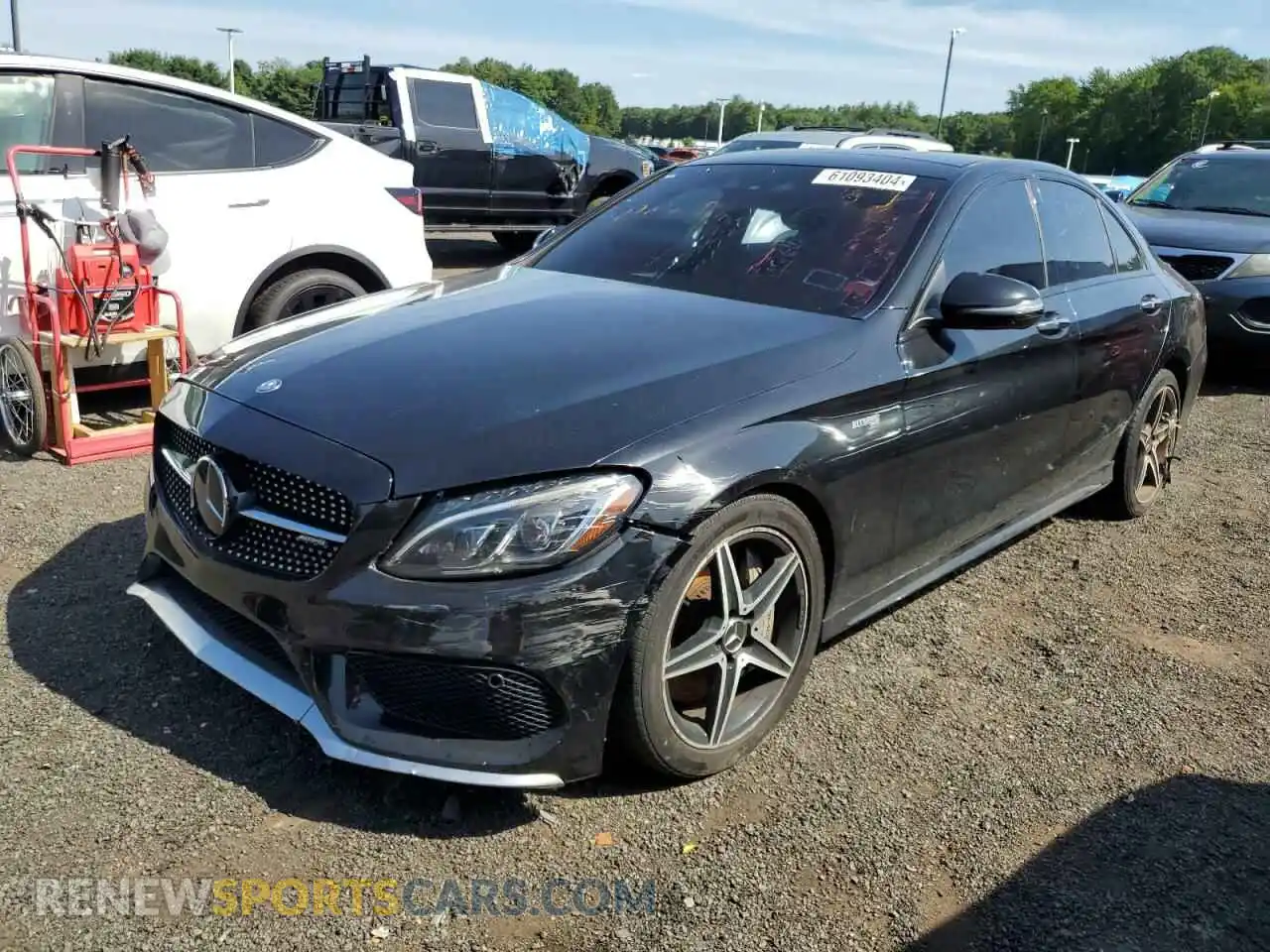 1 Photograph of a damaged car 55SWF6EB1HU224055 MERCEDES-BENZ C-CLASS 2017