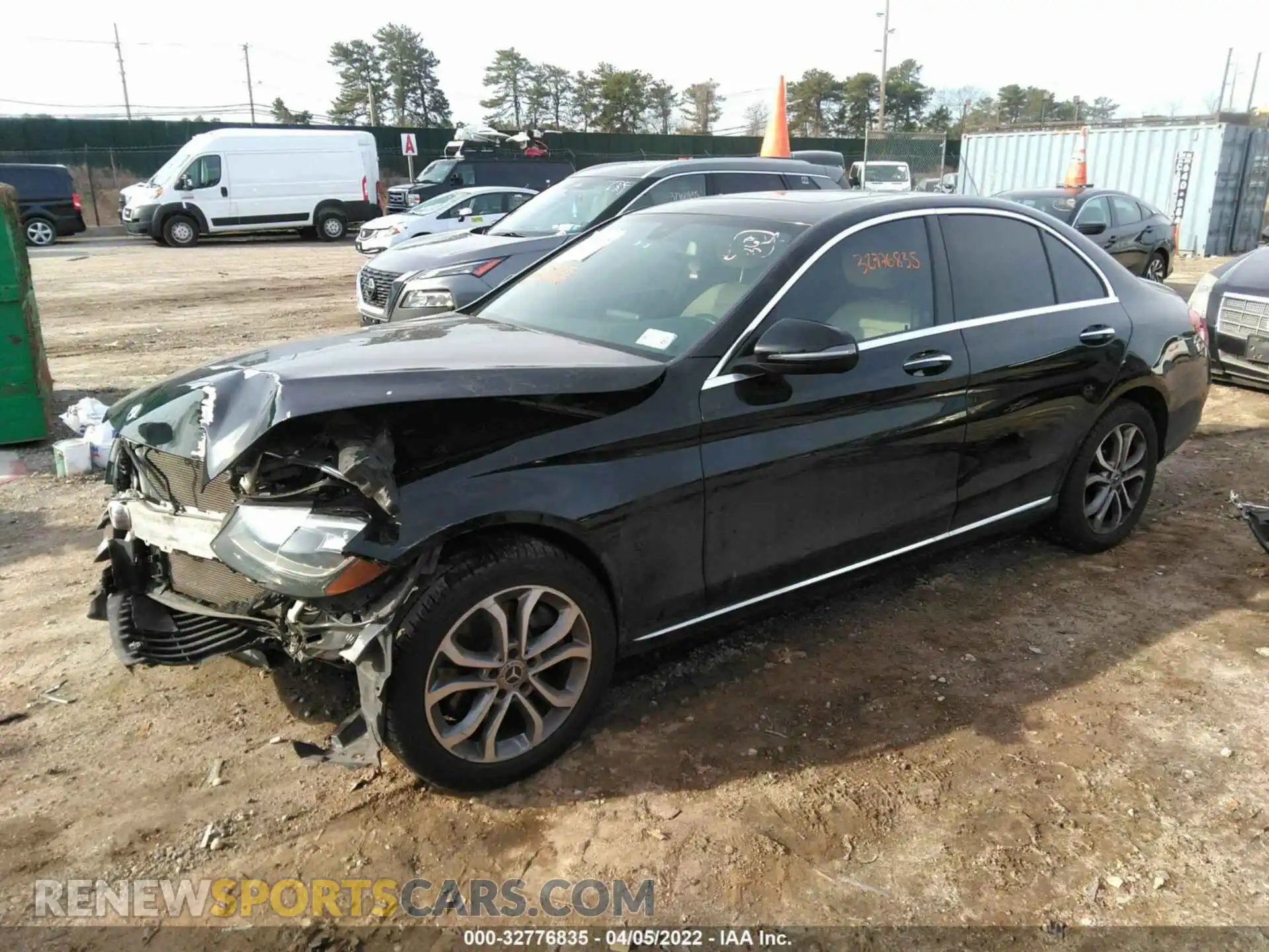 2 Photograph of a damaged car 55SWF4KBXJU243072 MERCEDES-BENZ C-CLASS 2018