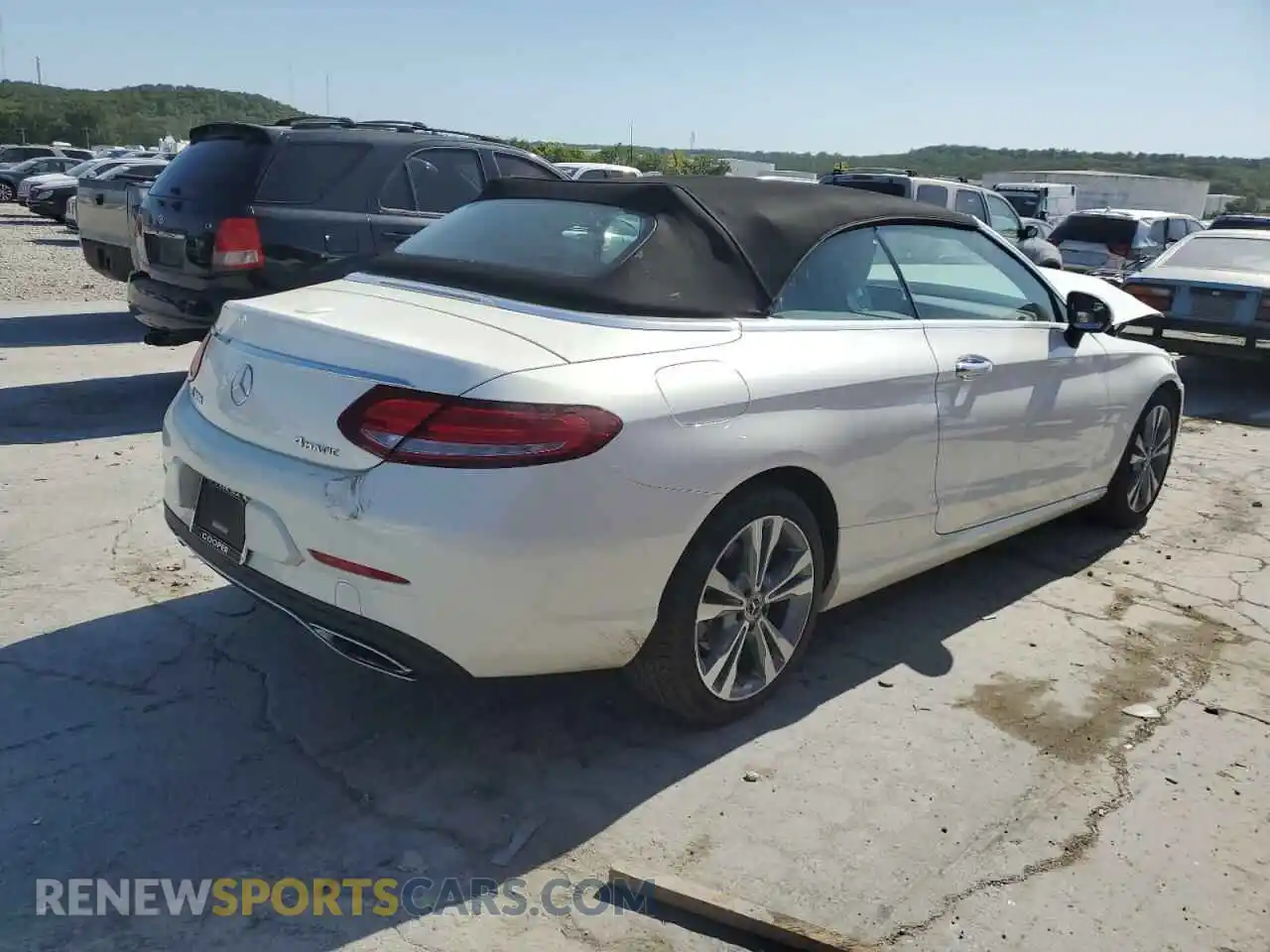 3 Photograph of a damaged car WDDWK4KB3JF701369 MERCEDES-BENZ C-CLASS 2018