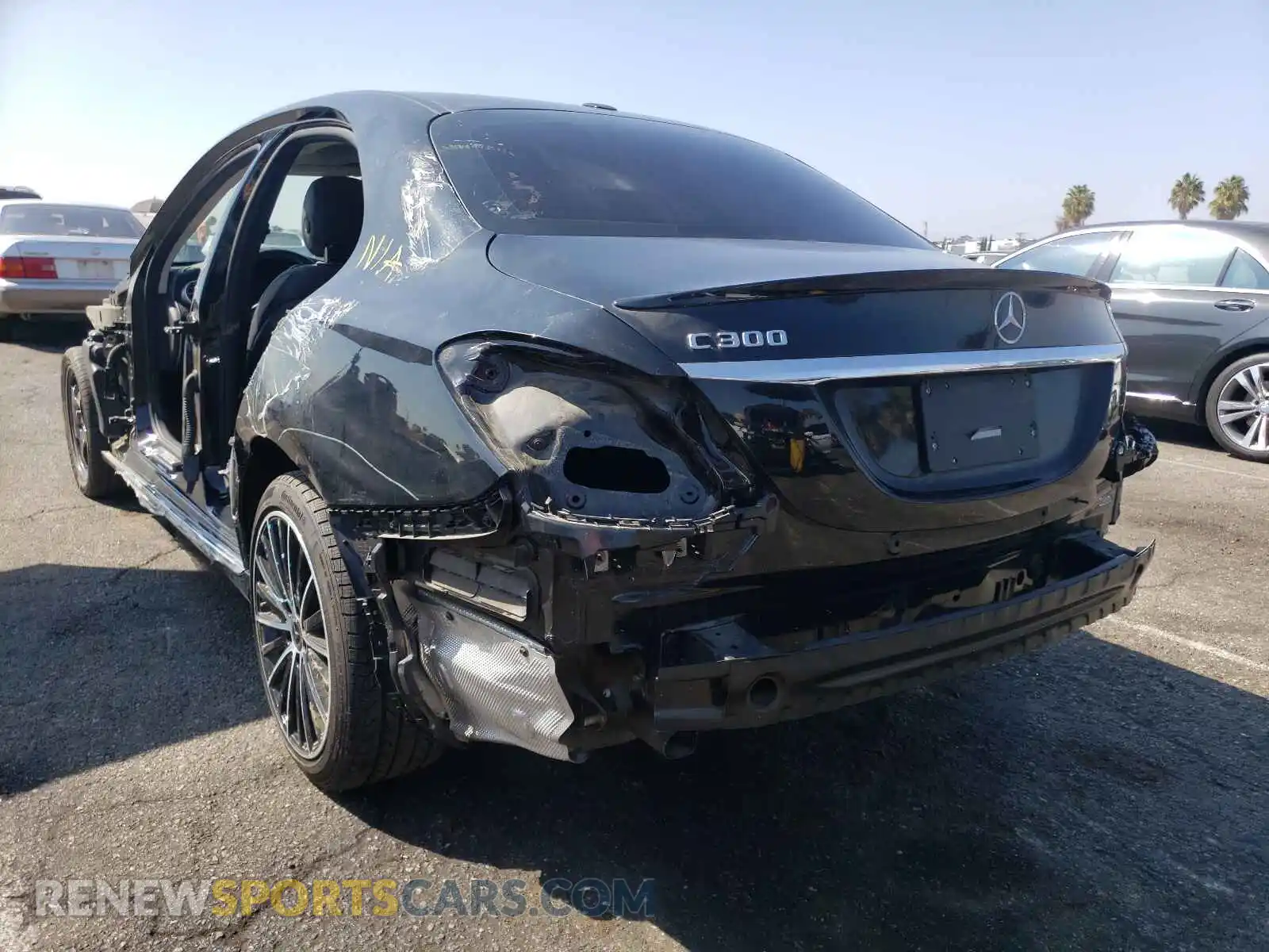 3 Photograph of a damaged car 55SWF8DB0KU288933 MERCEDES-BENZ C-CLASS 2019