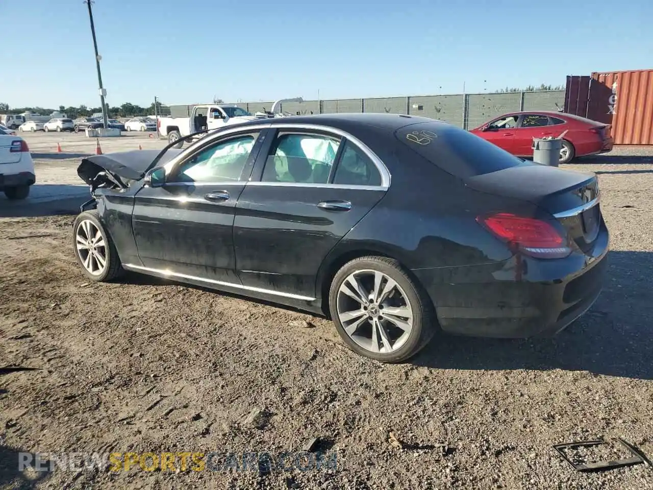 2 fotografías del automóvil dañado 55SWF8DB0KU303964 MERCEDES-BENZ C-CLASS 2019