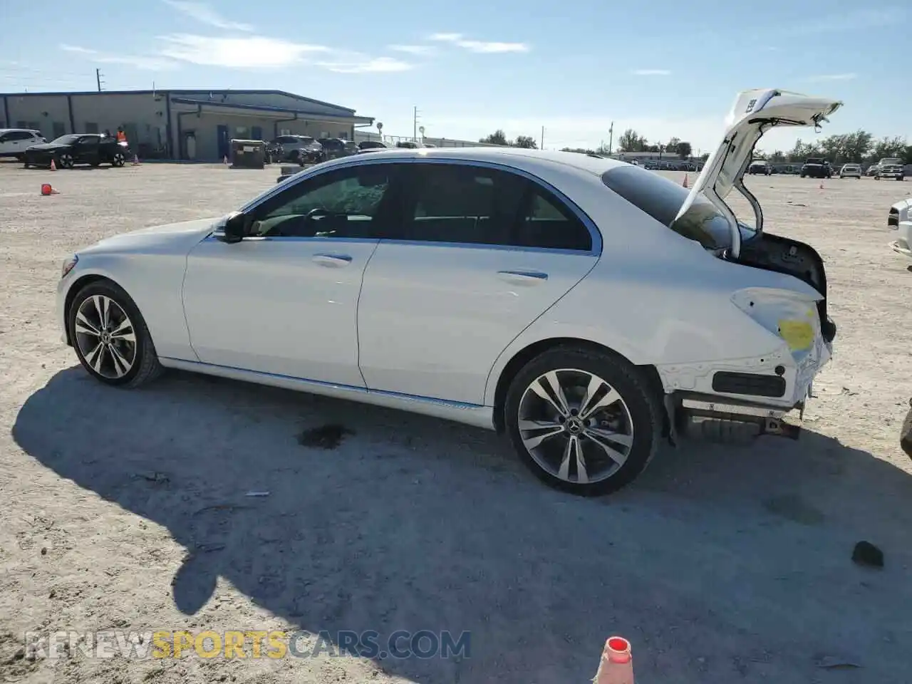 2 Photograph of a damaged car 55SWF8DB0KU304290 MERCEDES-BENZ C-CLASS 2019