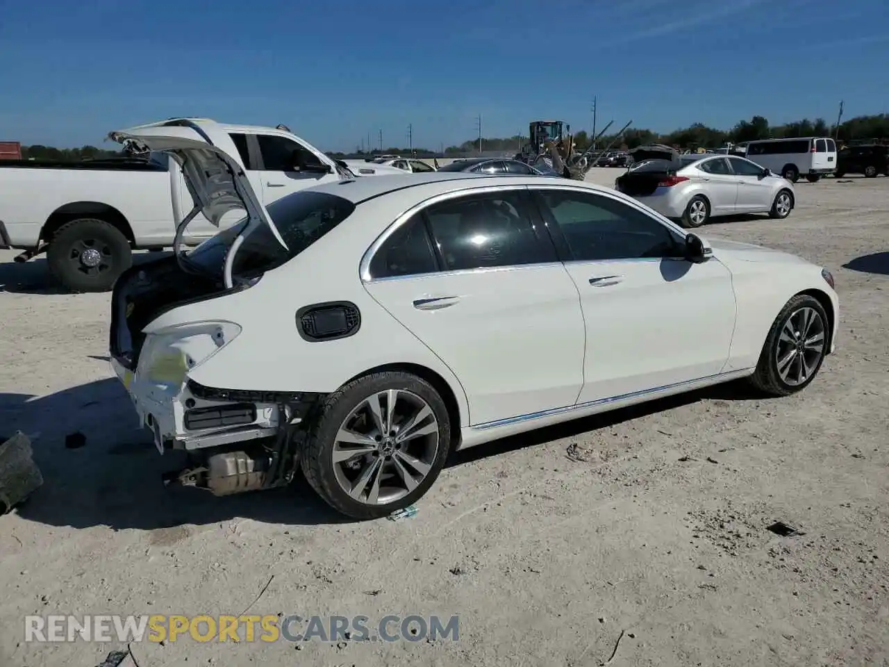 3 Photograph of a damaged car 55SWF8DB0KU304290 MERCEDES-BENZ C-CLASS 2019