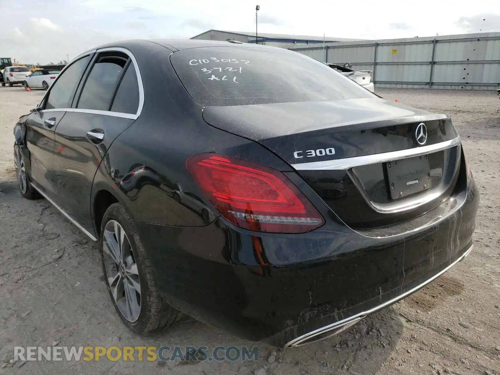3 Photograph of a damaged car 55SWF8DB0KU306363 MERCEDES-BENZ C CLASS 2019