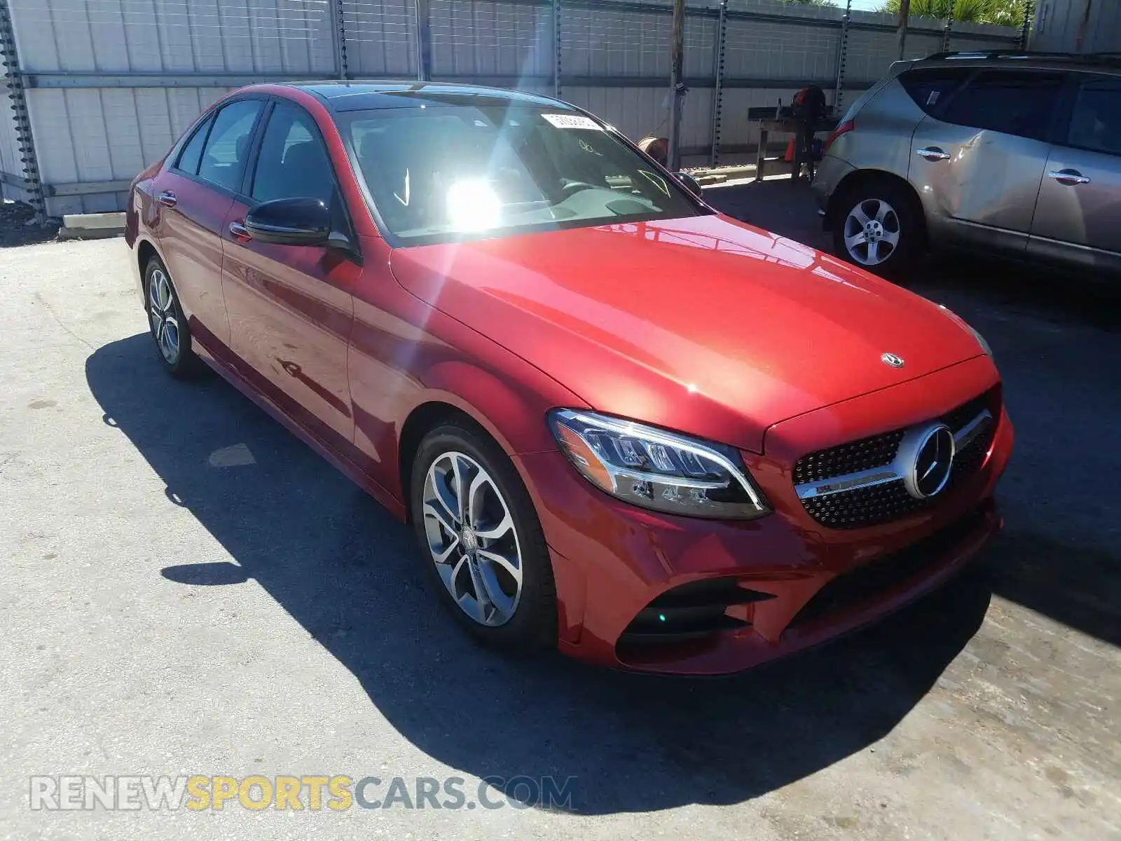 1 Photograph of a damaged car 55SWF8DB2KU283300 MERCEDES-BENZ C CLASS 2019