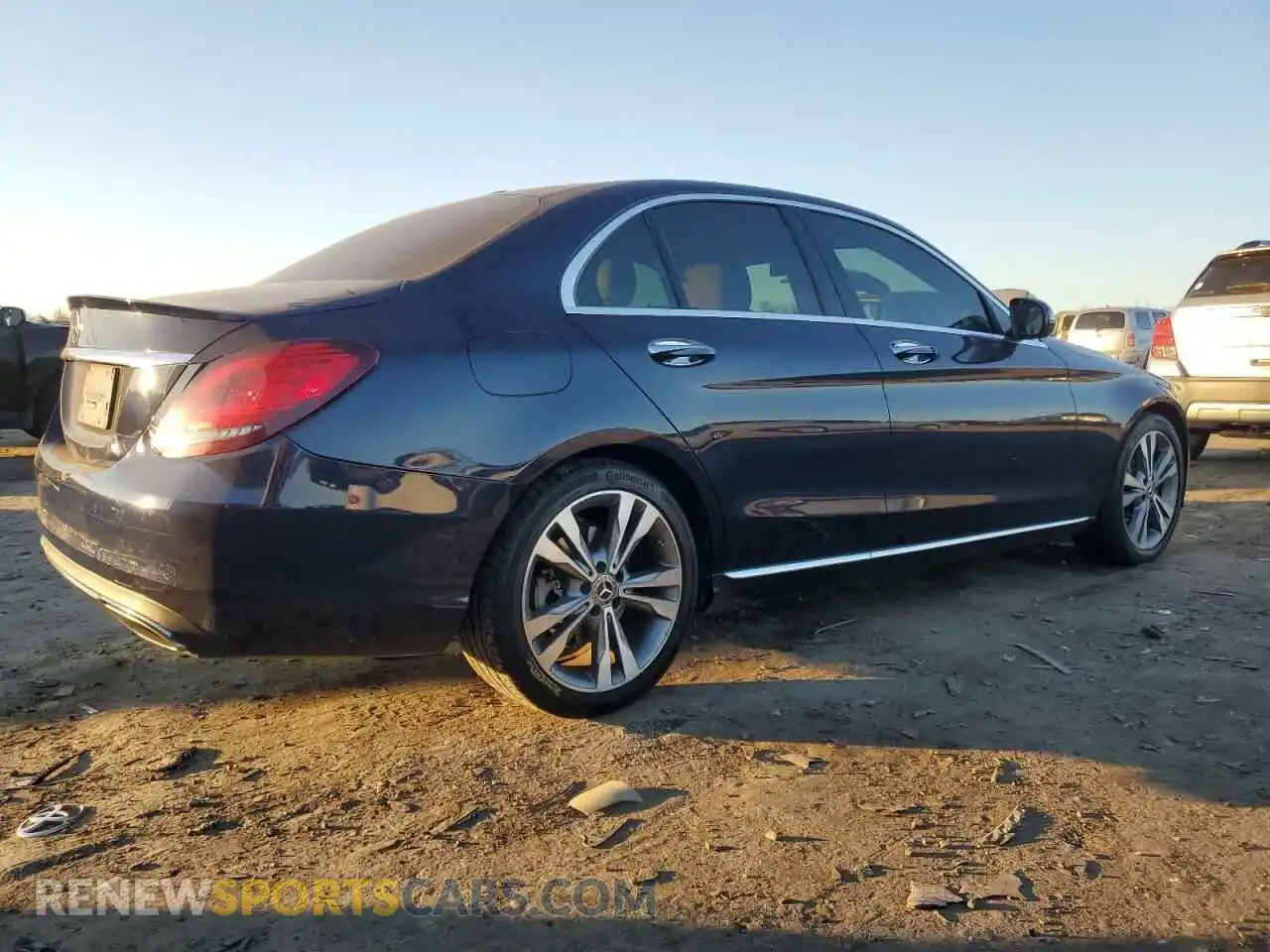 3 Photograph of a damaged car 55SWF8DB2KU287167 MERCEDES-BENZ C-CLASS 2019