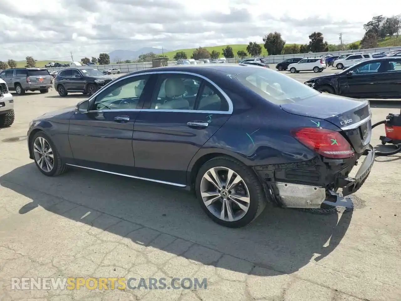 2 Фотография поврежденного автомобиля 55SWF8DB2KU297892 MERCEDES-BENZ C-CLASS 2019