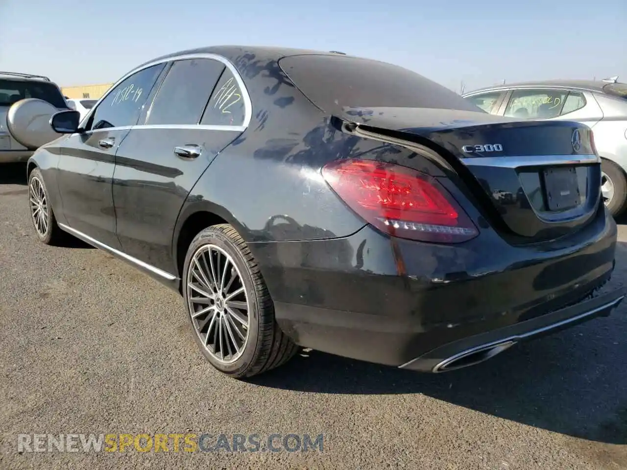 3 Photograph of a damaged car 55SWF8DB2KU299383 MERCEDES-BENZ C-CLASS 2019