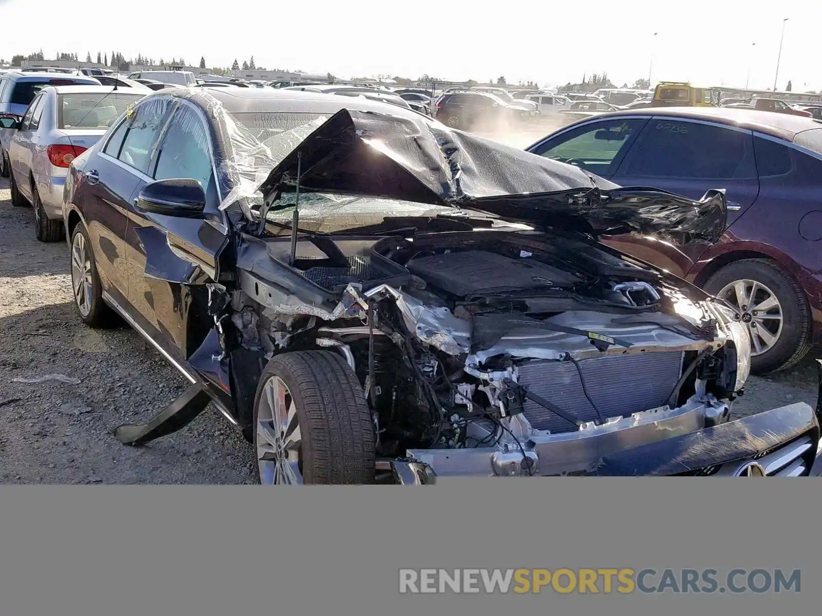 1 Photograph of a damaged car 55SWF8DB3KU288988 MERCEDES-BENZ C CLASS 2019