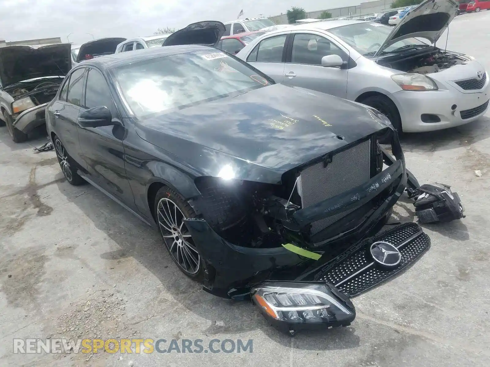 1 Photograph of a damaged car 55SWF8DB3KU289817 MERCEDES-BENZ C-CLASS 2019