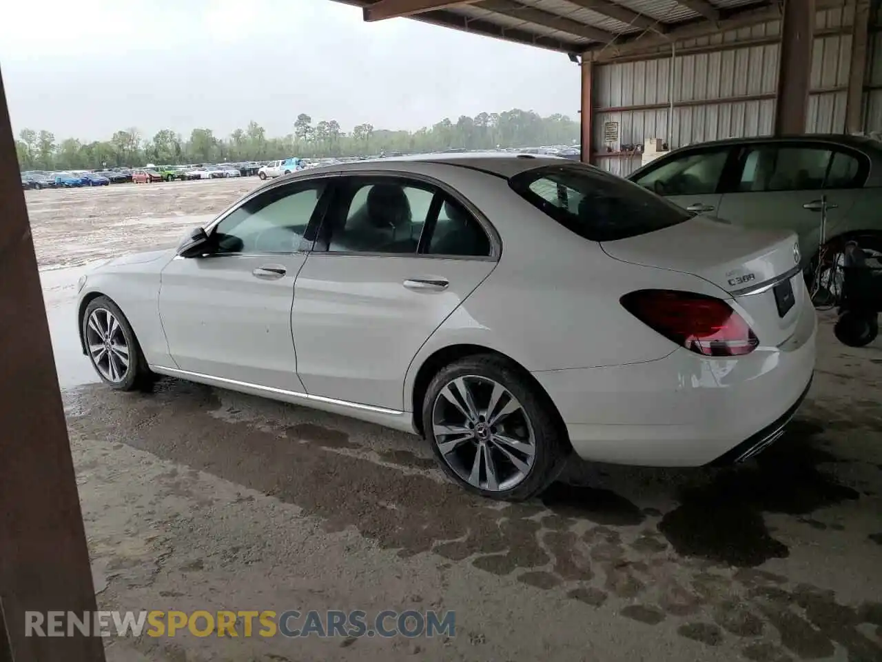 2 fotografías del automóvil dañado 55SWF8DB3KU297741 MERCEDES-BENZ C-CLASS 2019