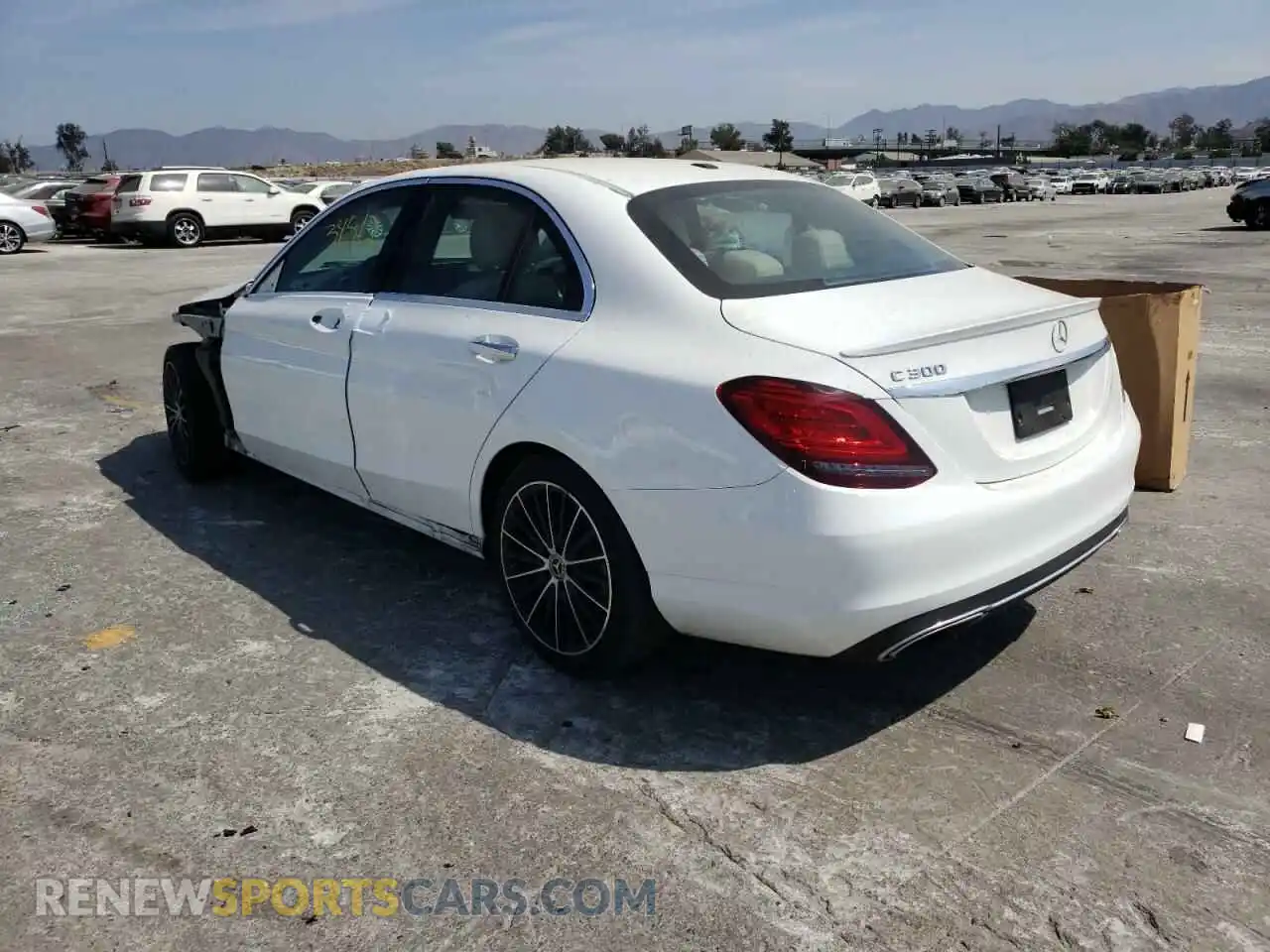 3 Photograph of a damaged car 55SWF8DB3KU299229 MERCEDES-BENZ C-CLASS 2019