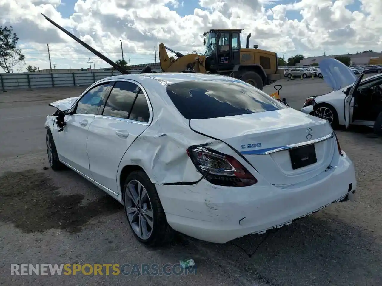 3 Photograph of a damaged car 55SWF8DB3KU317065 MERCEDES-BENZ C-CLASS 2019