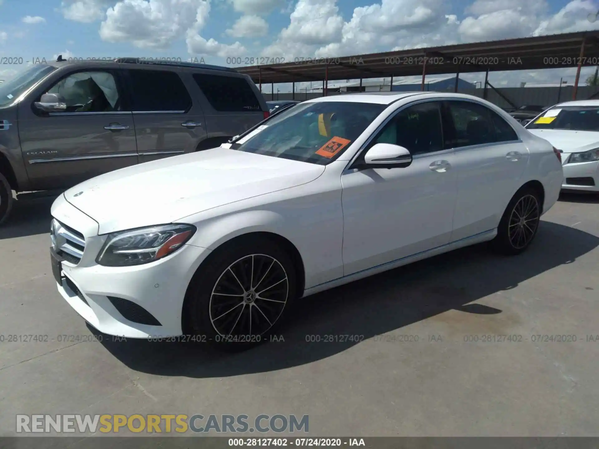 2 Photograph of a damaged car 55SWF8DB3KU322525 MERCEDES-BENZ C-CLASS 2019