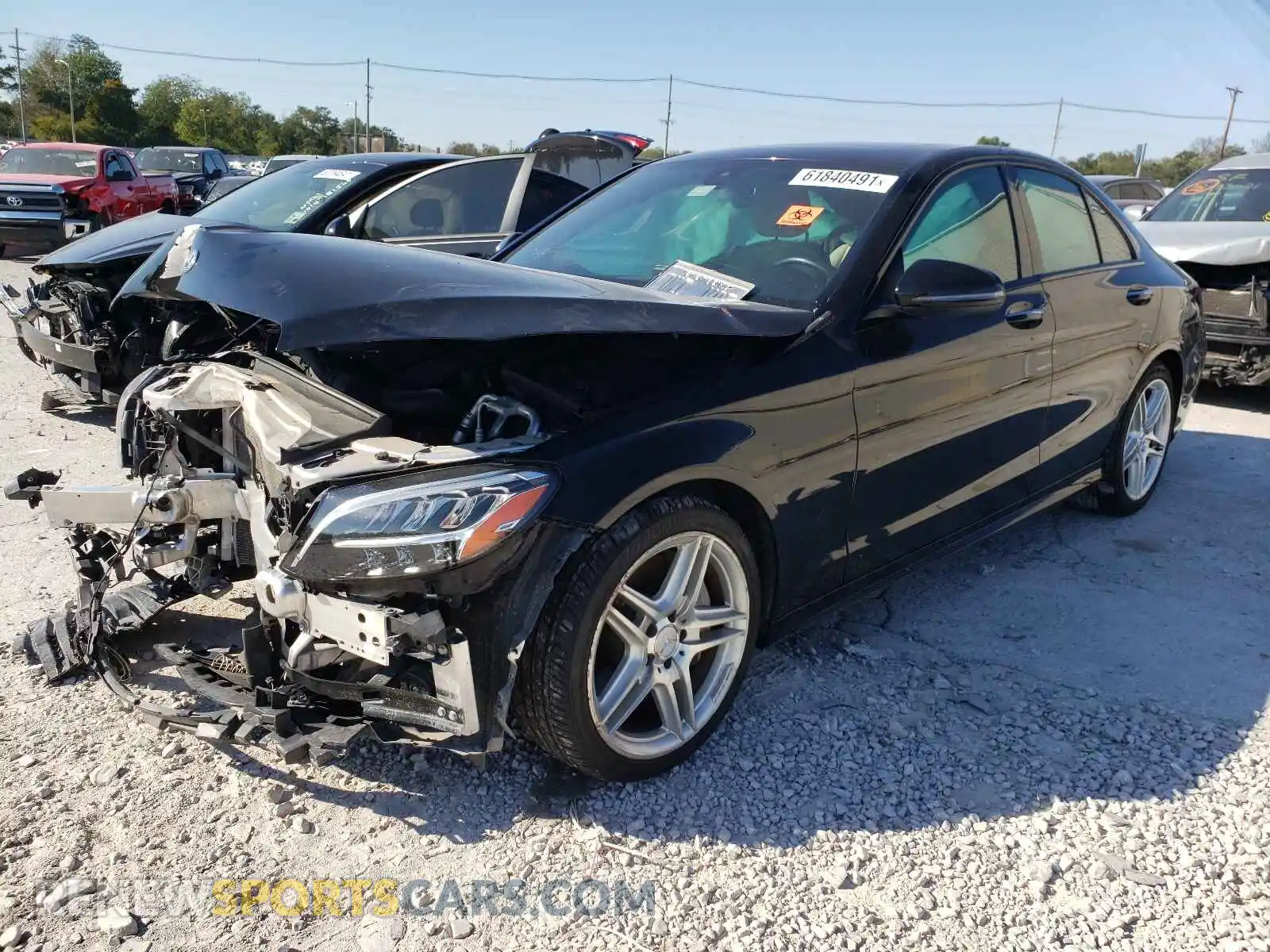2 Photograph of a damaged car 55SWF8DB4KU295951 MERCEDES-BENZ C-CLASS 2019